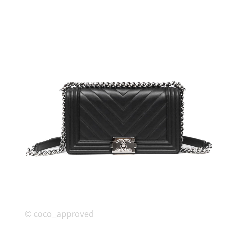 Chanel Medium Boy Chevron Black Calfskin Silver Hardware