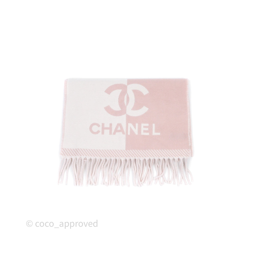 Chanel Wool Knit Scarf Pink