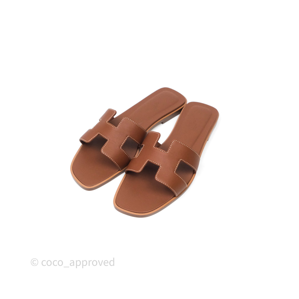 Hermès Oran Sandals in Gold Size 37