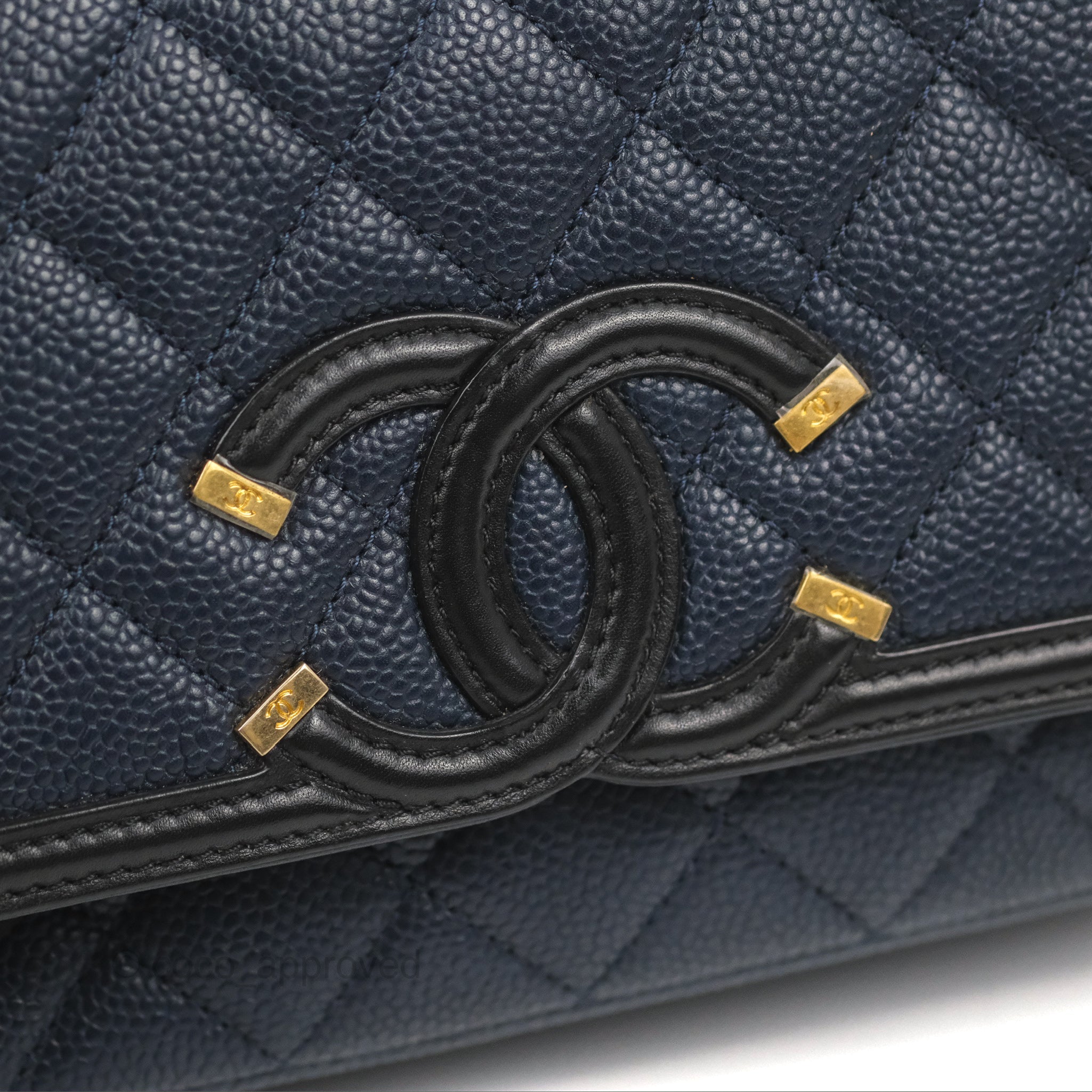 Chanel Quilted Small CC Filigree Flap Navy Black Caviar – Coco Approved  Studio