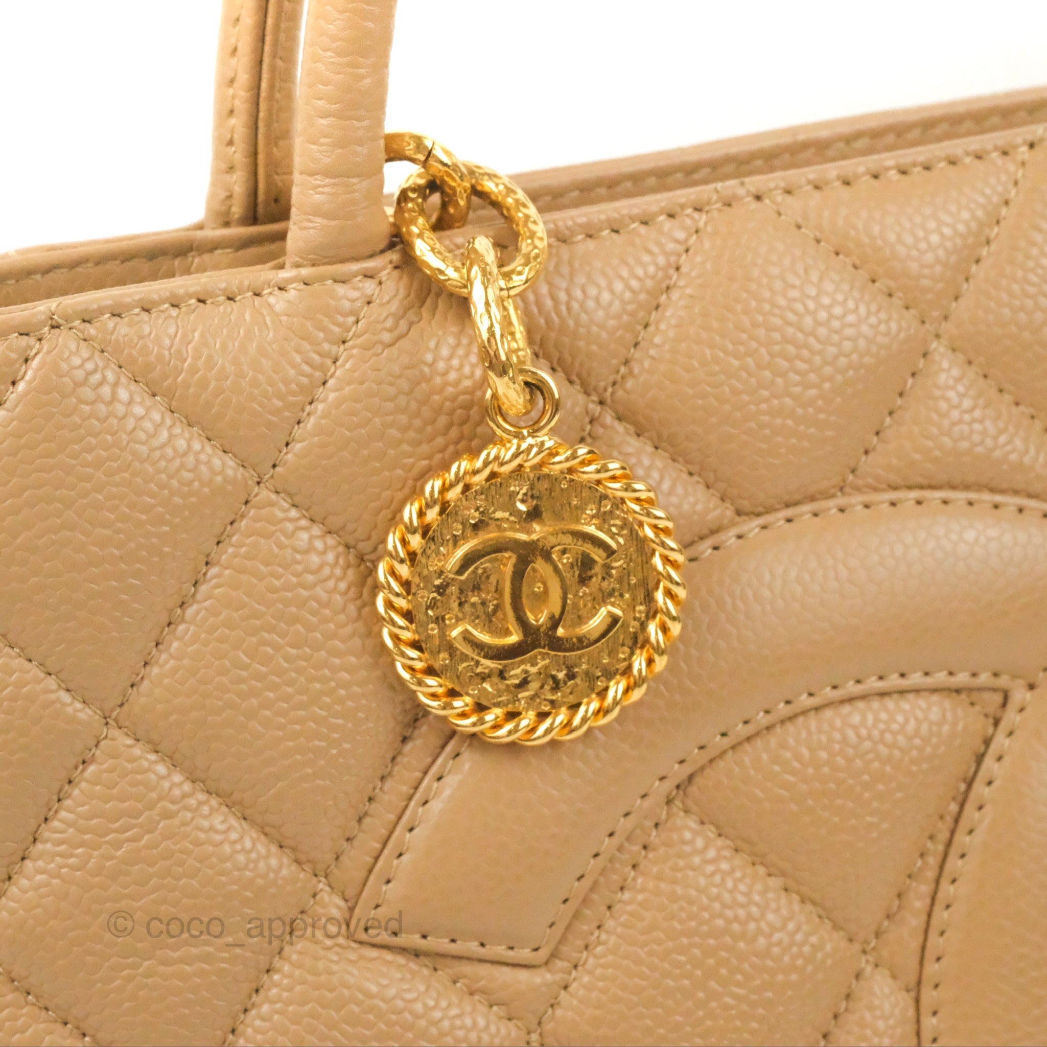 Chanel Vintage Beige Caviar CC Logo Tote Bag with 24k Gold Hardware –  Sellier