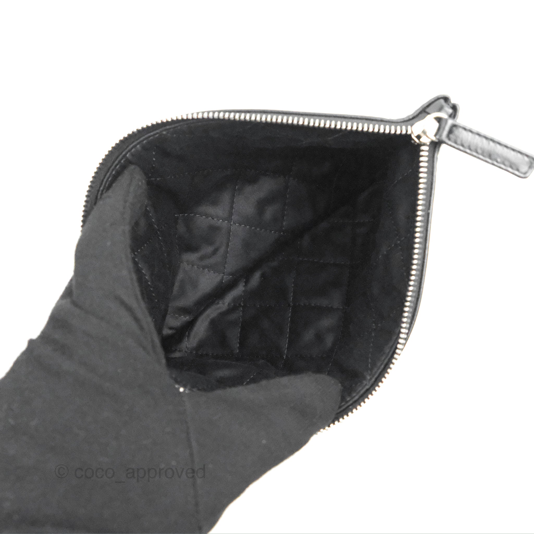 CHANEL 22 Mini Crossbody Handbag in Grey Calfskin – Silver Metal