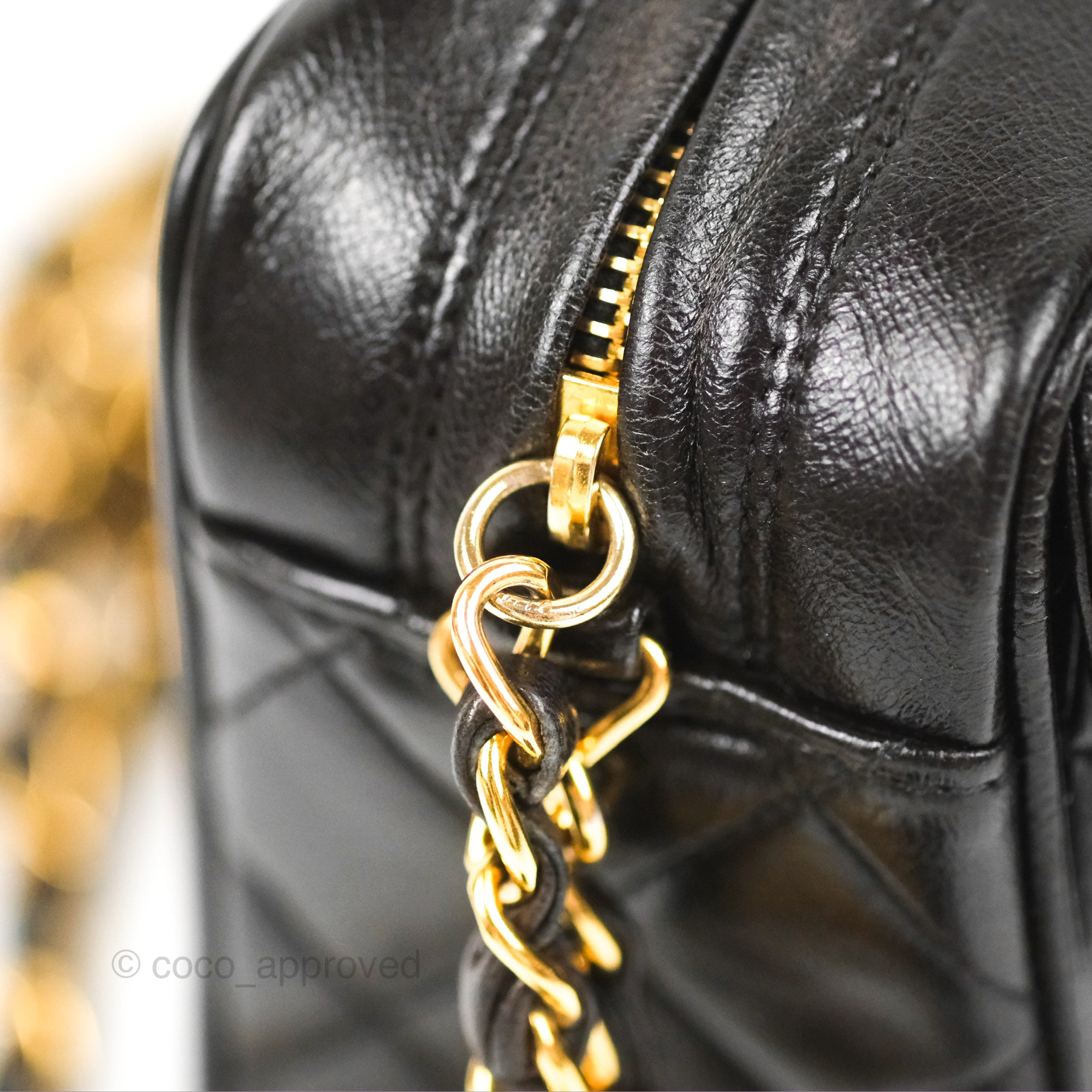 vintage chanel quilted handbag leather