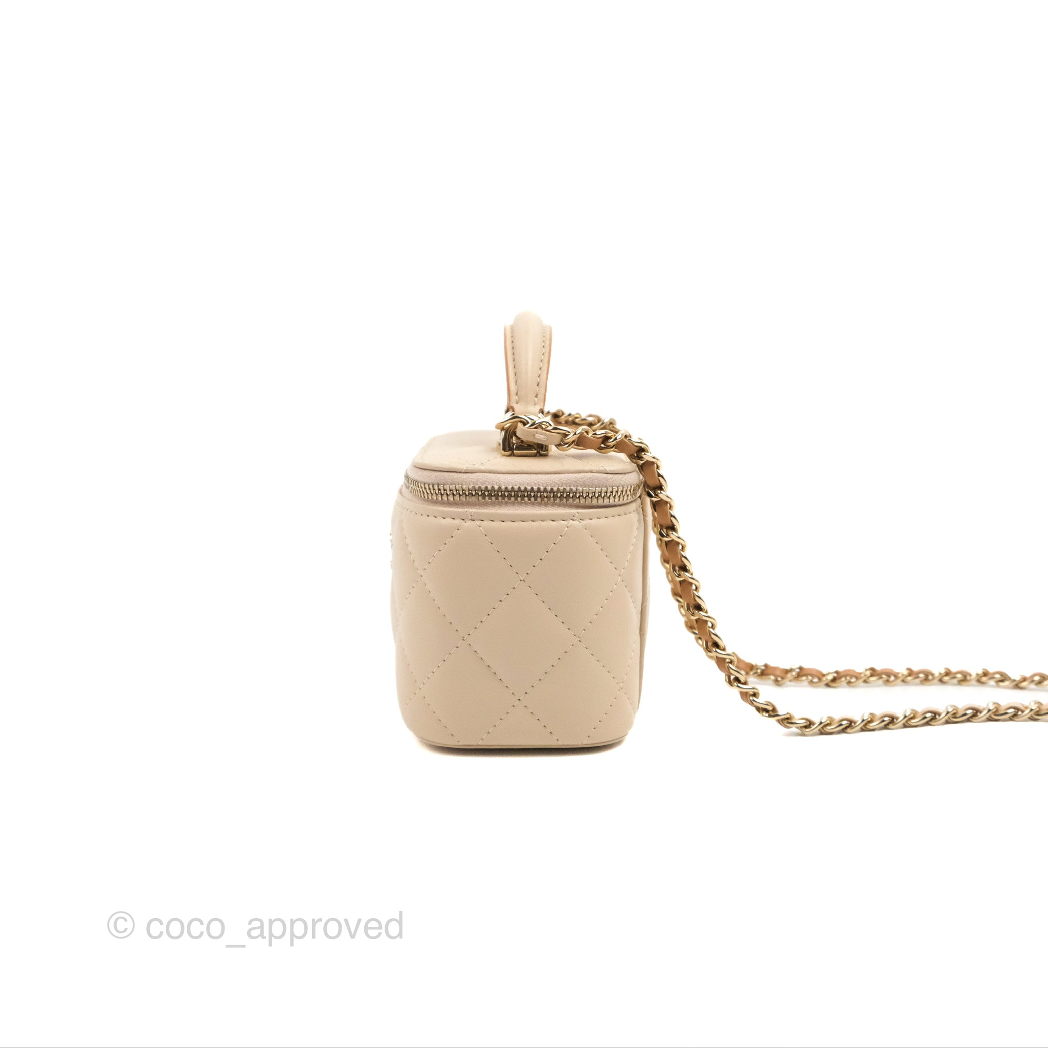 Chanel Mini Top Handle Vanity With Chain Ecru/Beige Lambskin Gold Hard –  Coco Approved Studio