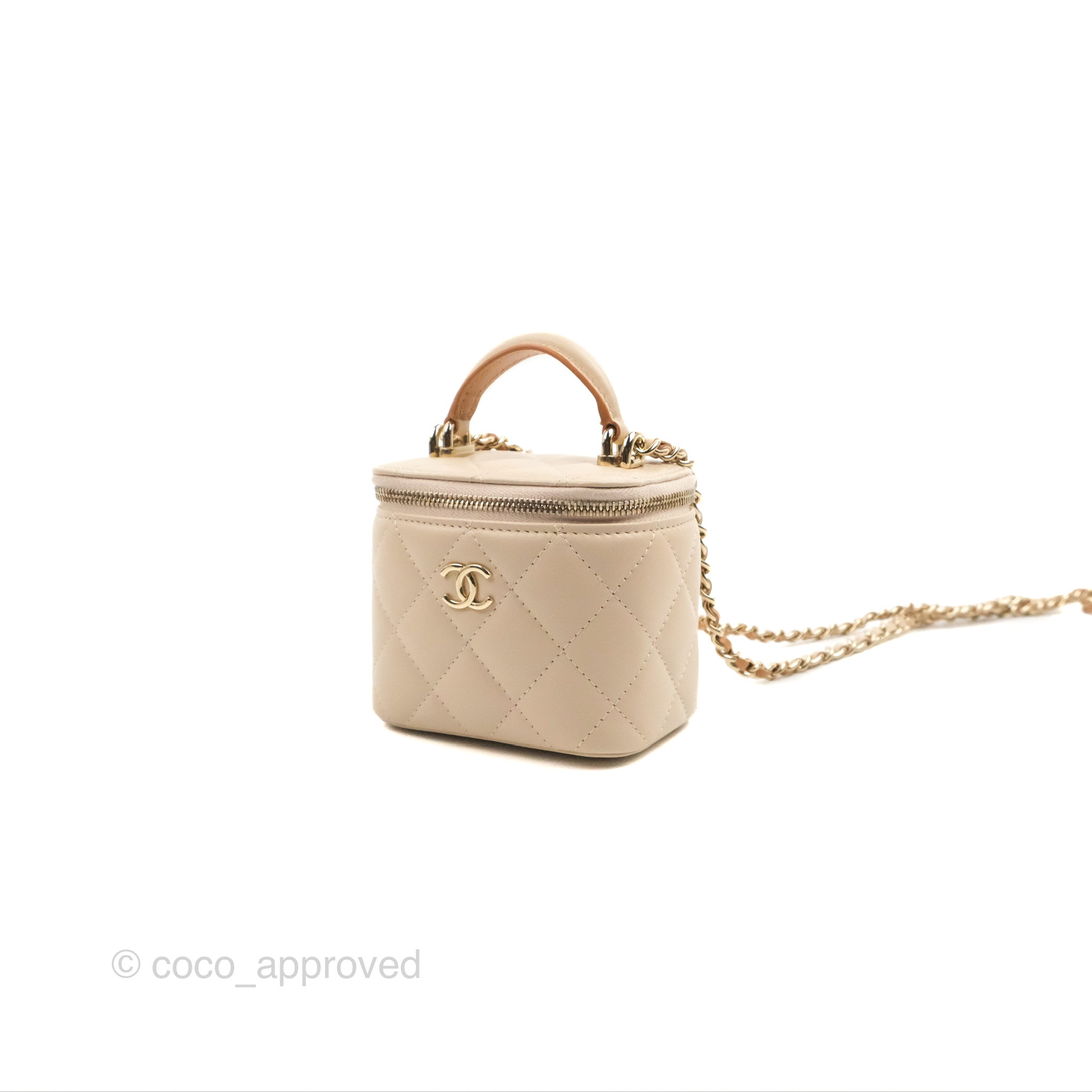 Chanel Mini Top Handle Vanity With Chain Ecru/Beige Lambskin Gold Hard –  Coco Approved Studio