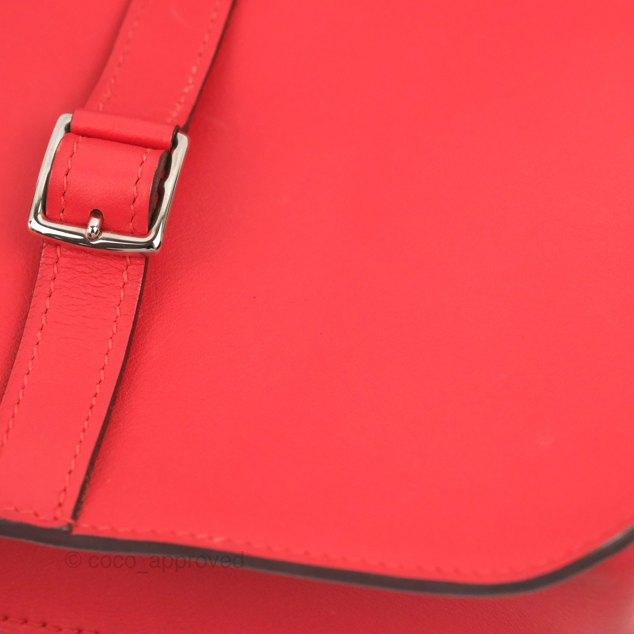 Hermès Black Mini Halzan 22cm of Swift Leather with Gold Hardware, Handbags  & Accessories Online, Ecommerce Retail