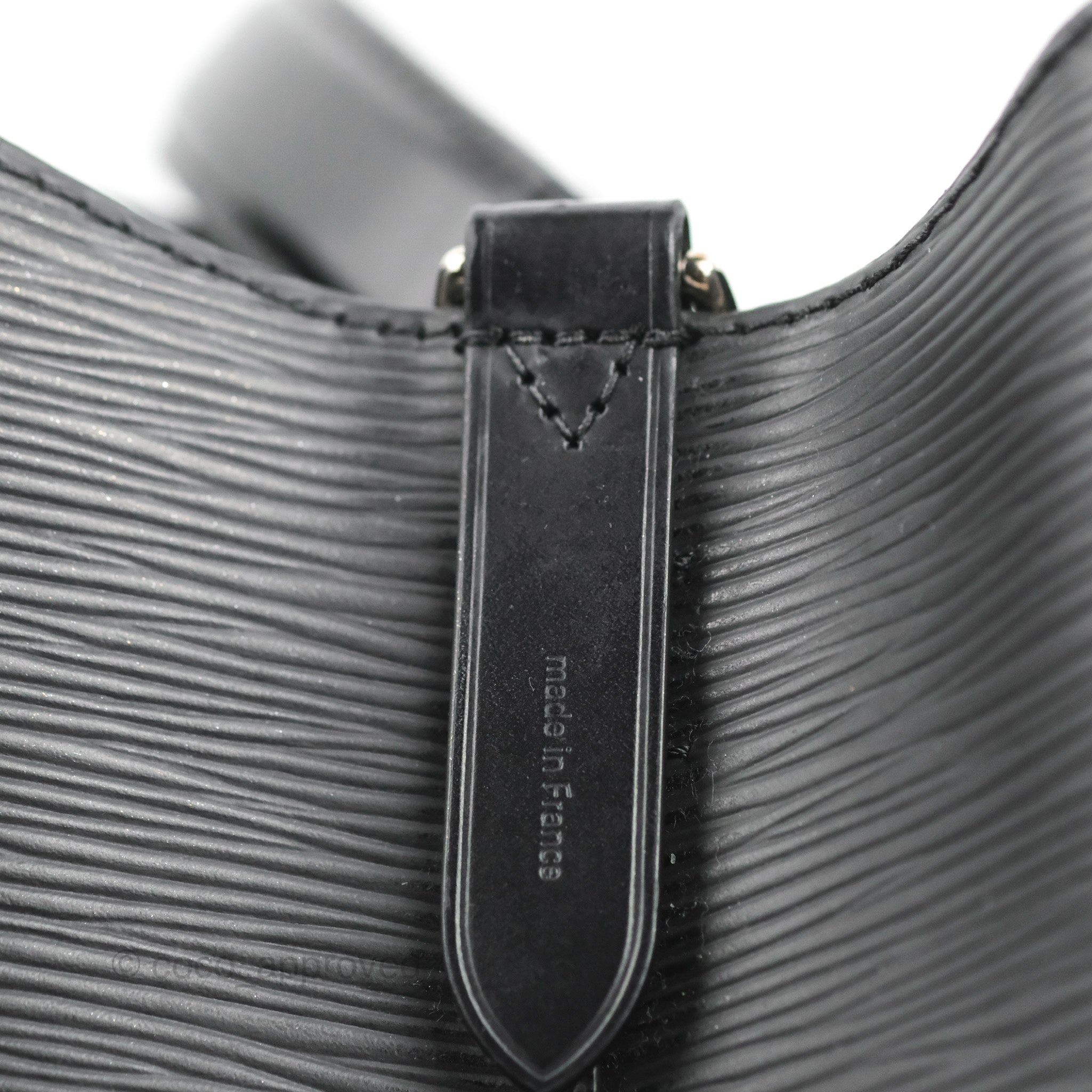 Louis Vuitton Neonoe Monogram MM Black – Coco Approved Studio