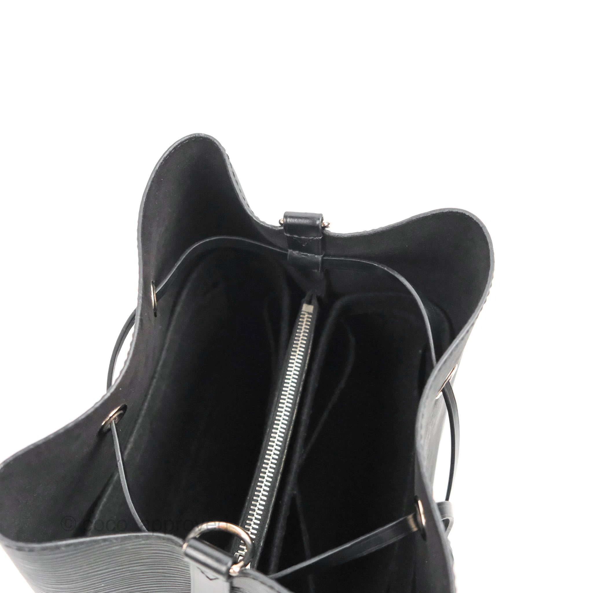 Louis Vuitton Black Epi Noir Neo Noe MM Bucket Bag