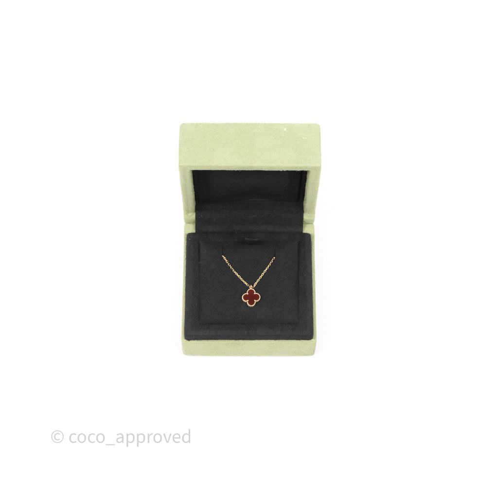 Van Cleef & Arpels Vintage Alhambra Pendant Red Carnelian Yellow Gold