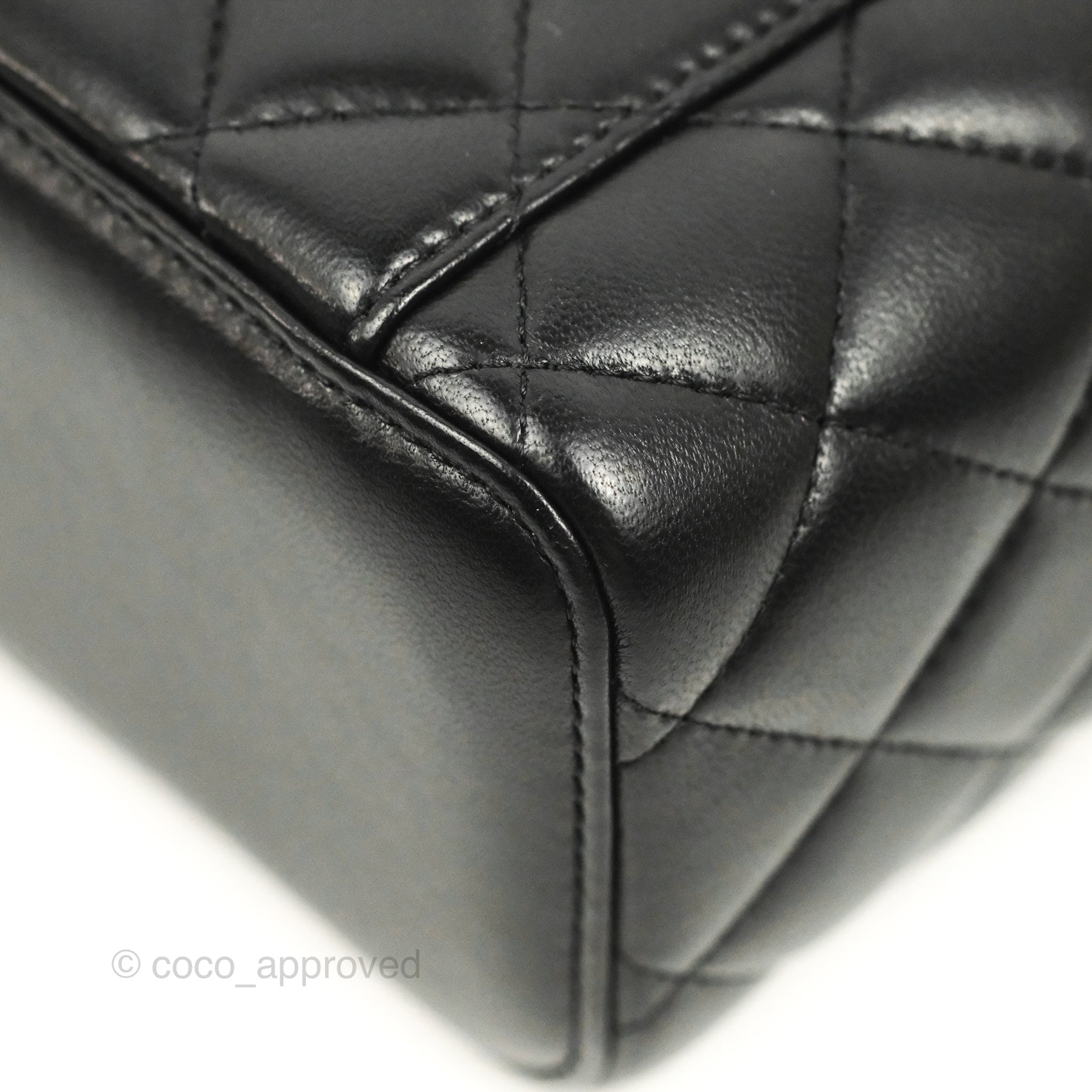 Chanel - Black Quilted Leather Gabrielle Large Hobo Handbag - Catawiki