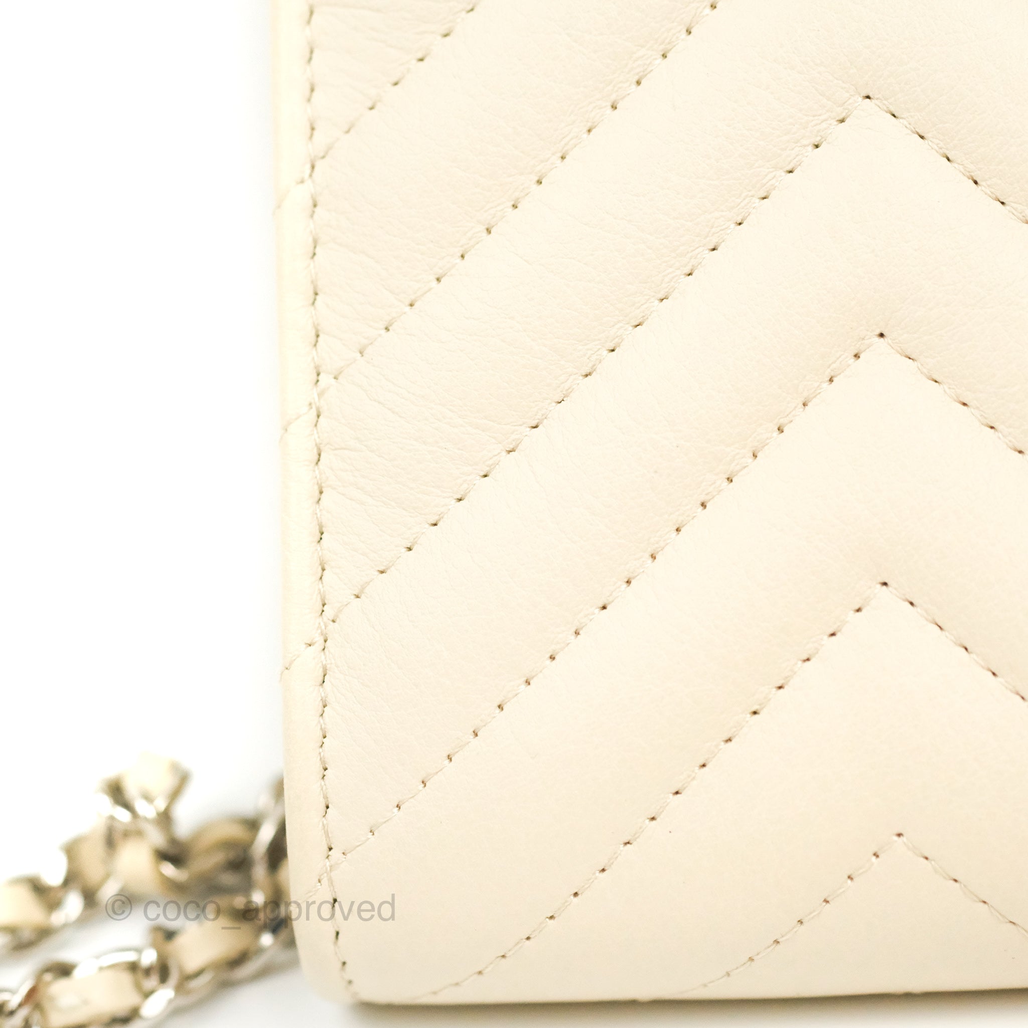 Chanel Chevron Clutch With Chain Ivory Calfskin Silver Hardware