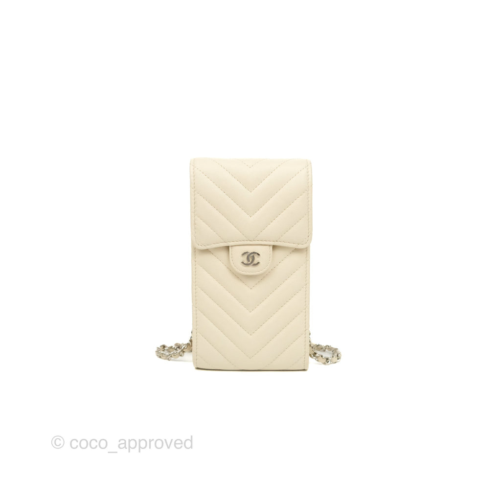 Chanel Chevron Clutch With Chain Ivory Calfskin Silver Hardware