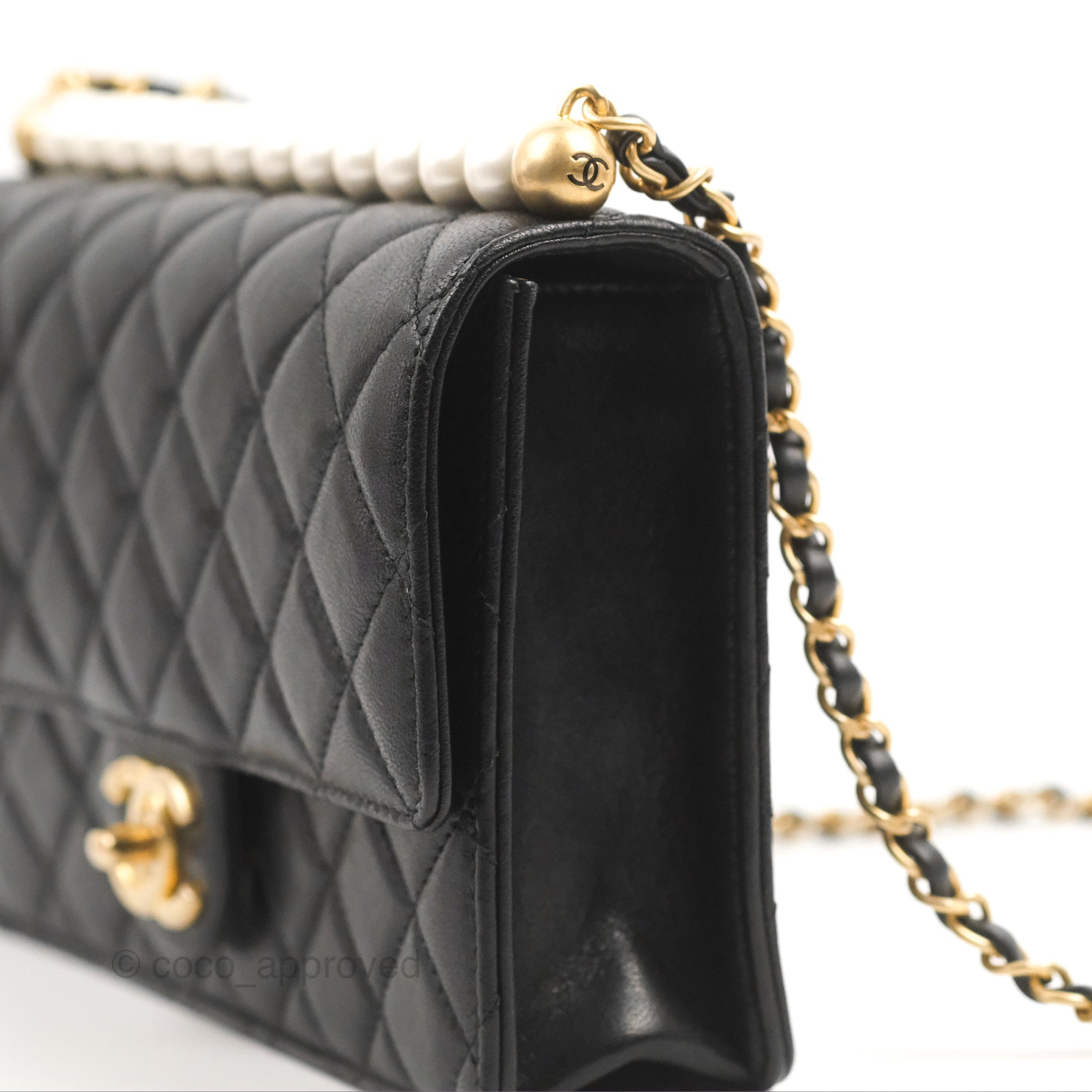 Chanel Black Quilted Leather Chic Pearls Flap Bag Chanel