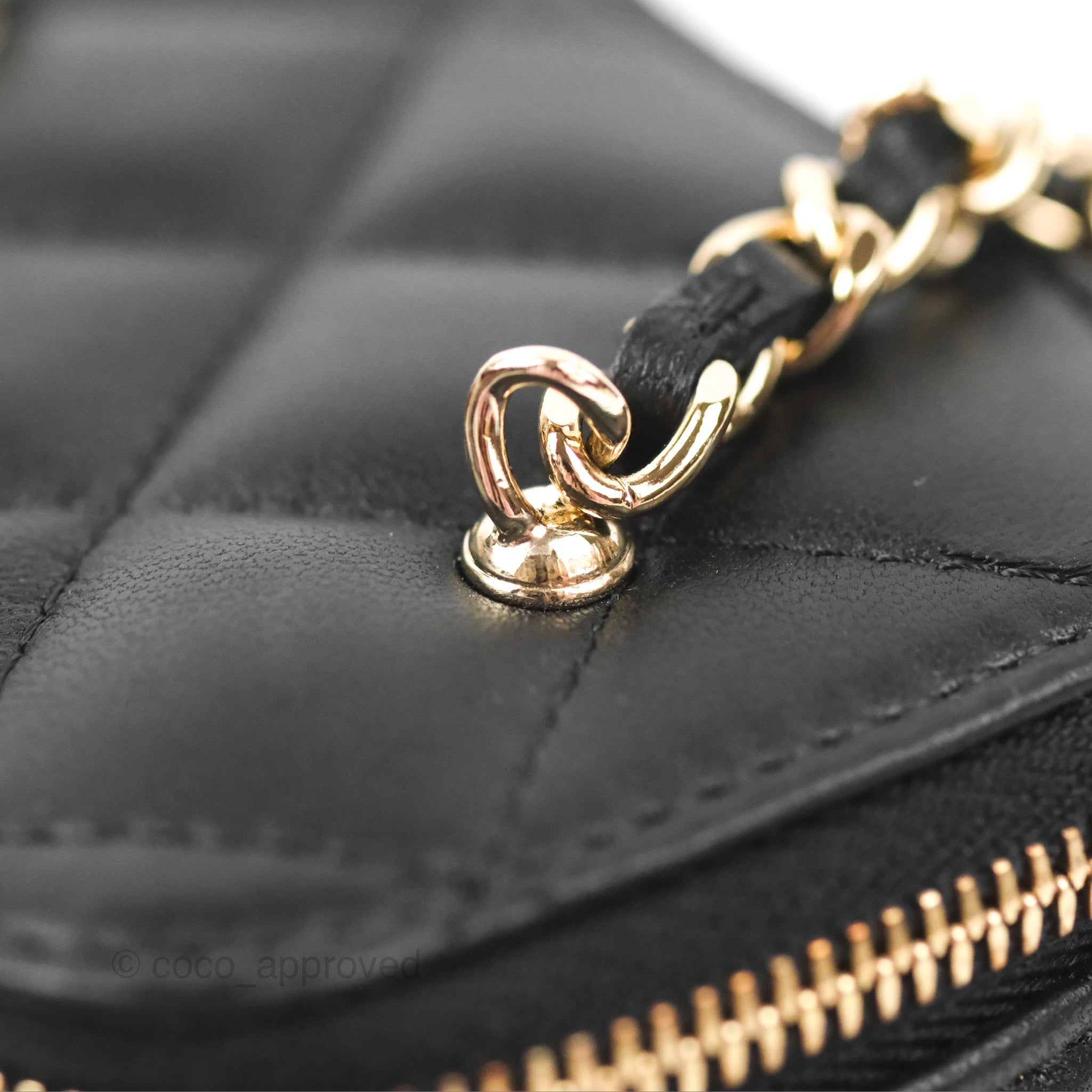 CHANEL Key ring chain holder Bag charm AUTH Coco Gold CC Vintage RARE 97P  11X3.5