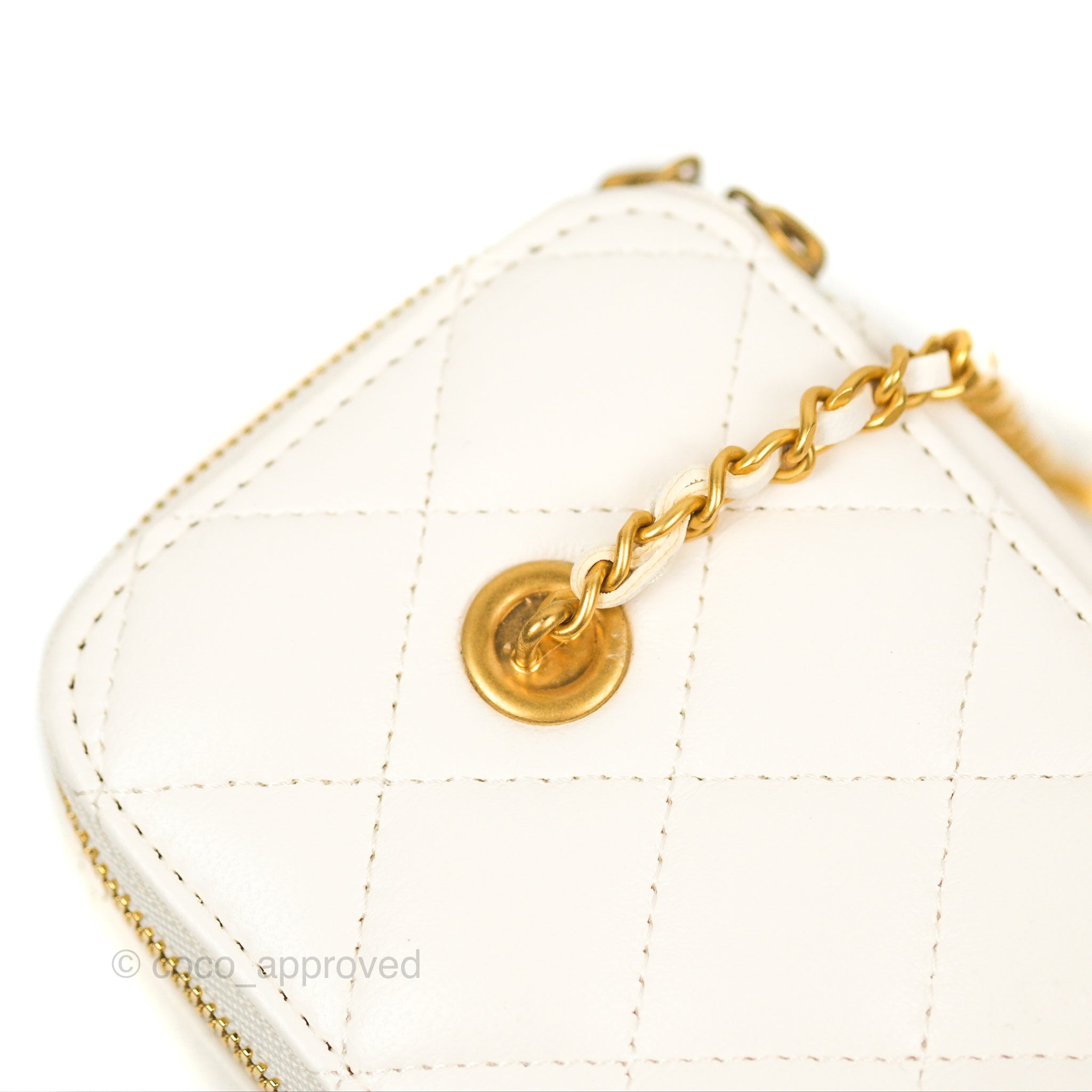 Chanel Vanity with COCO Heart Chain White Lambskin Aged Gold
