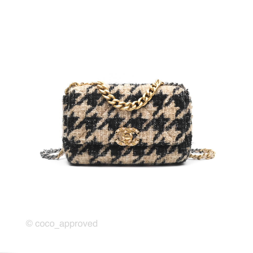 Chanel 19 Small Tweed Houndstooth Black Beige Mixed Hardware