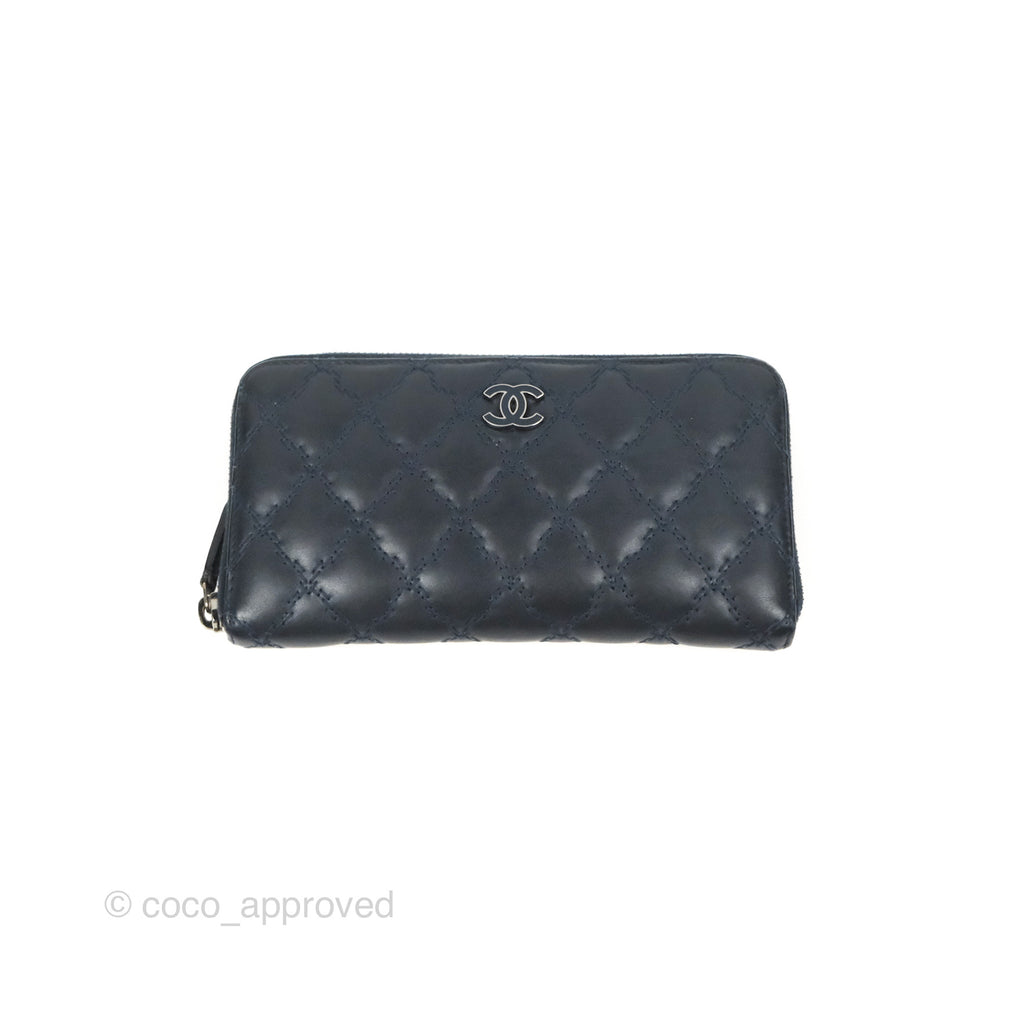 Chanel Quilted Zip Long Wallet Navy Lambskin Silver Hardware