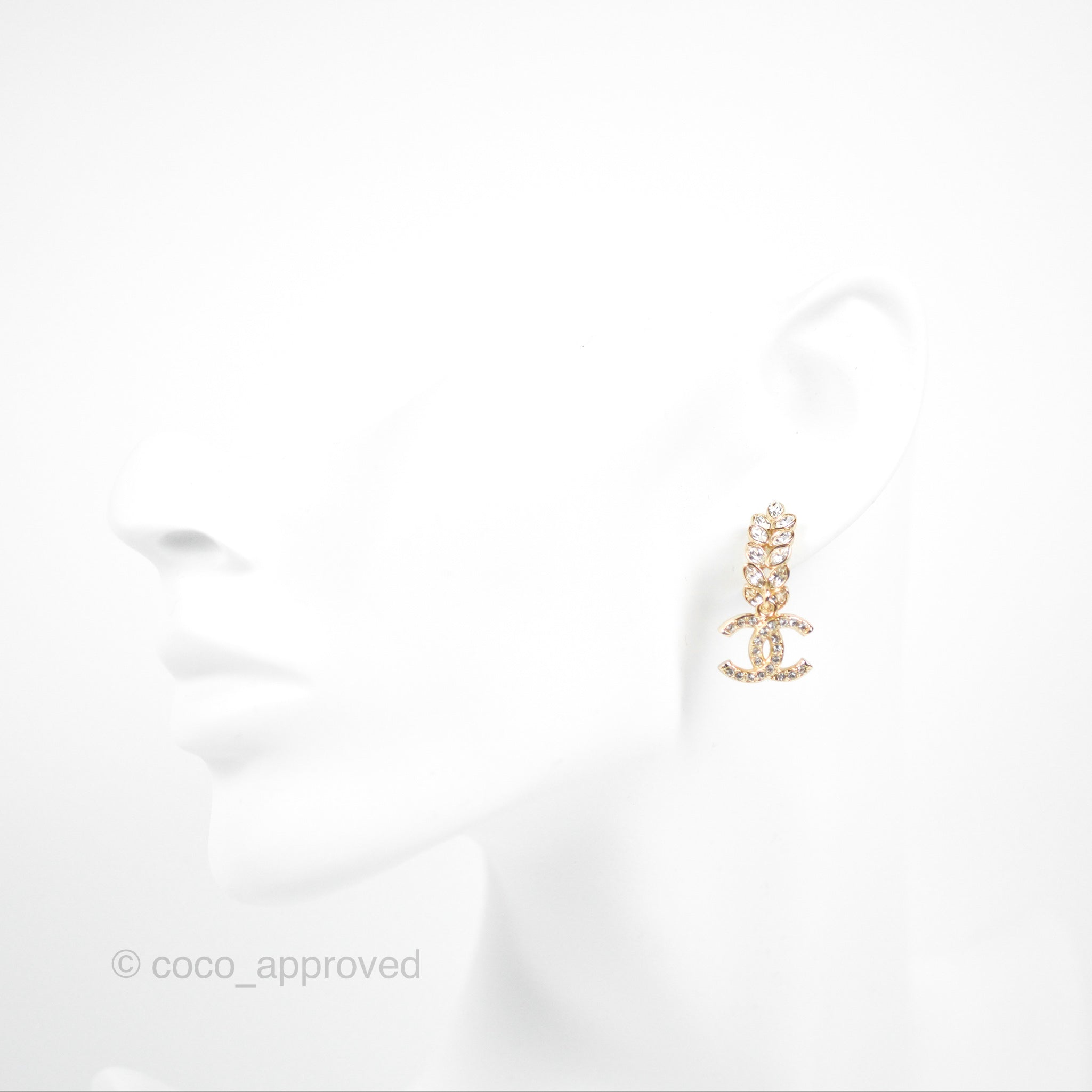 Chanel Leafy Crystal CC Drop Earrings Gold Tone 23S – Coco