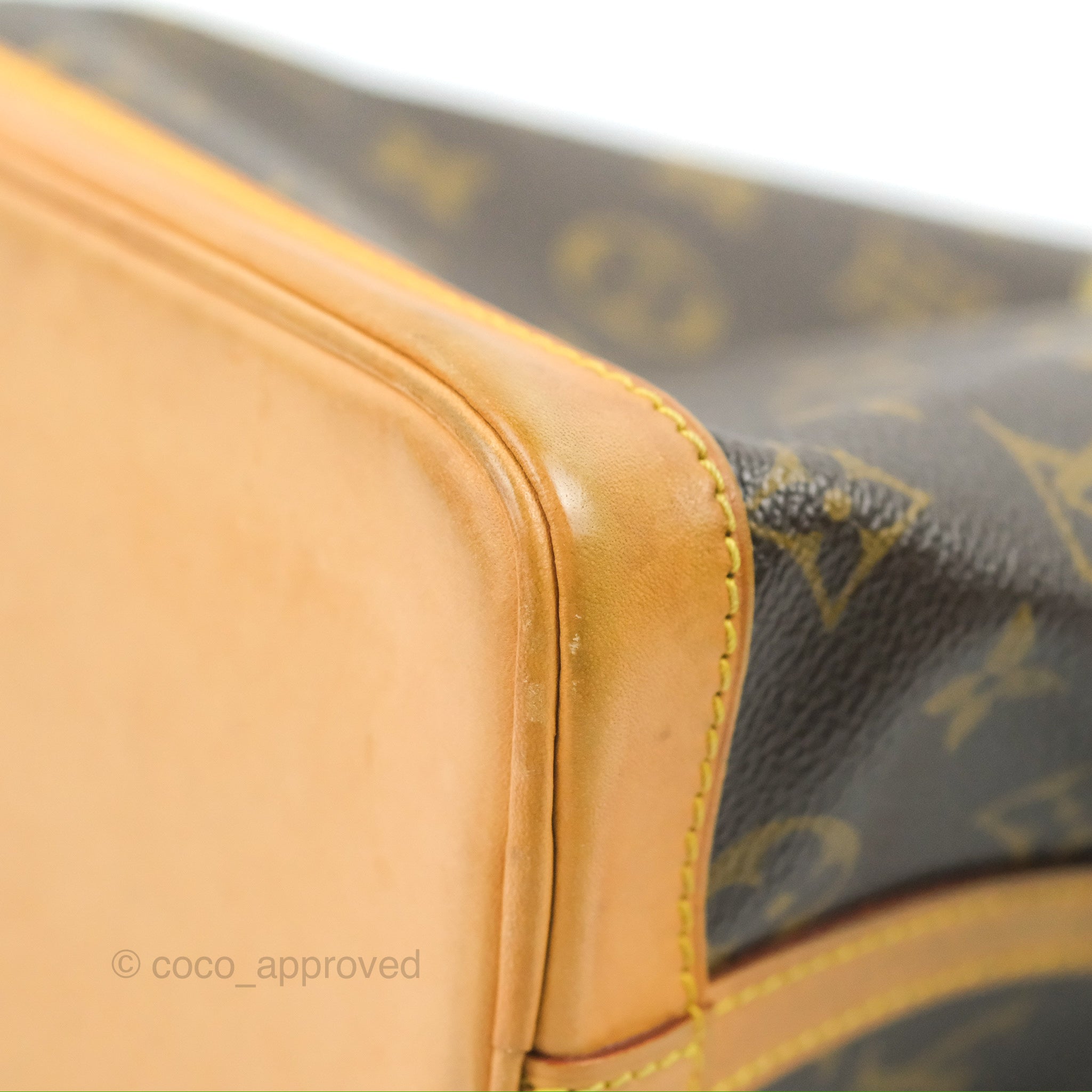 Louis Vuitton Mini Sac Noe Monogram Canvas Brown Golden Leather Cloth  ref.42204 - Joli Closet