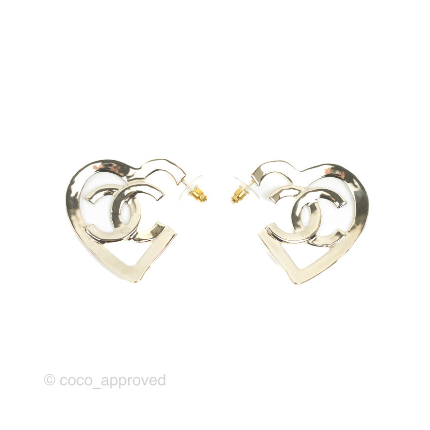 Chanel CC Heart Hoop Earrings Gold Tone 22P – Coco Approved Studio