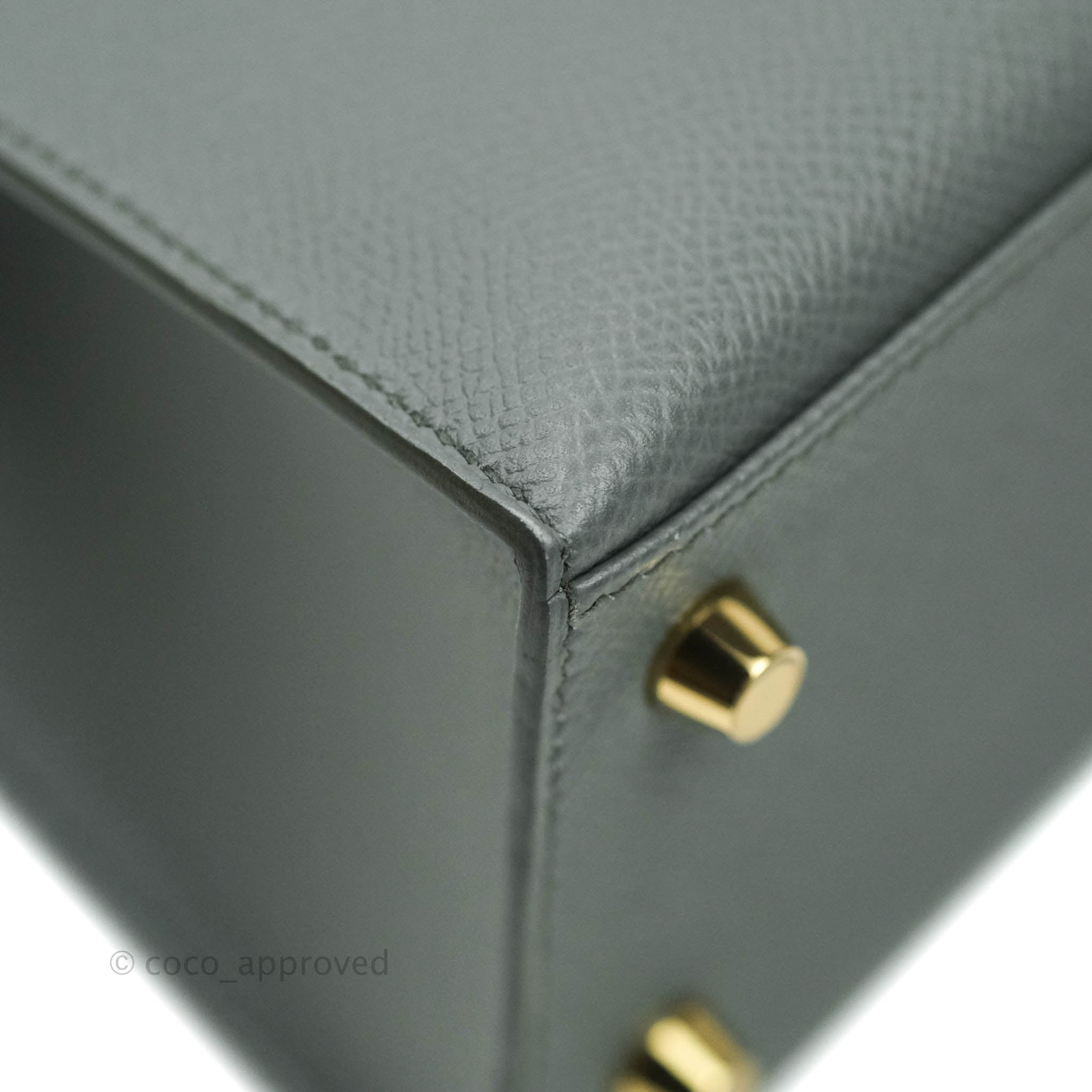 Hermes Kelly 28 Sellier Vert Amande Epsom Gold Hardware - Vendome Monte  Carlo
