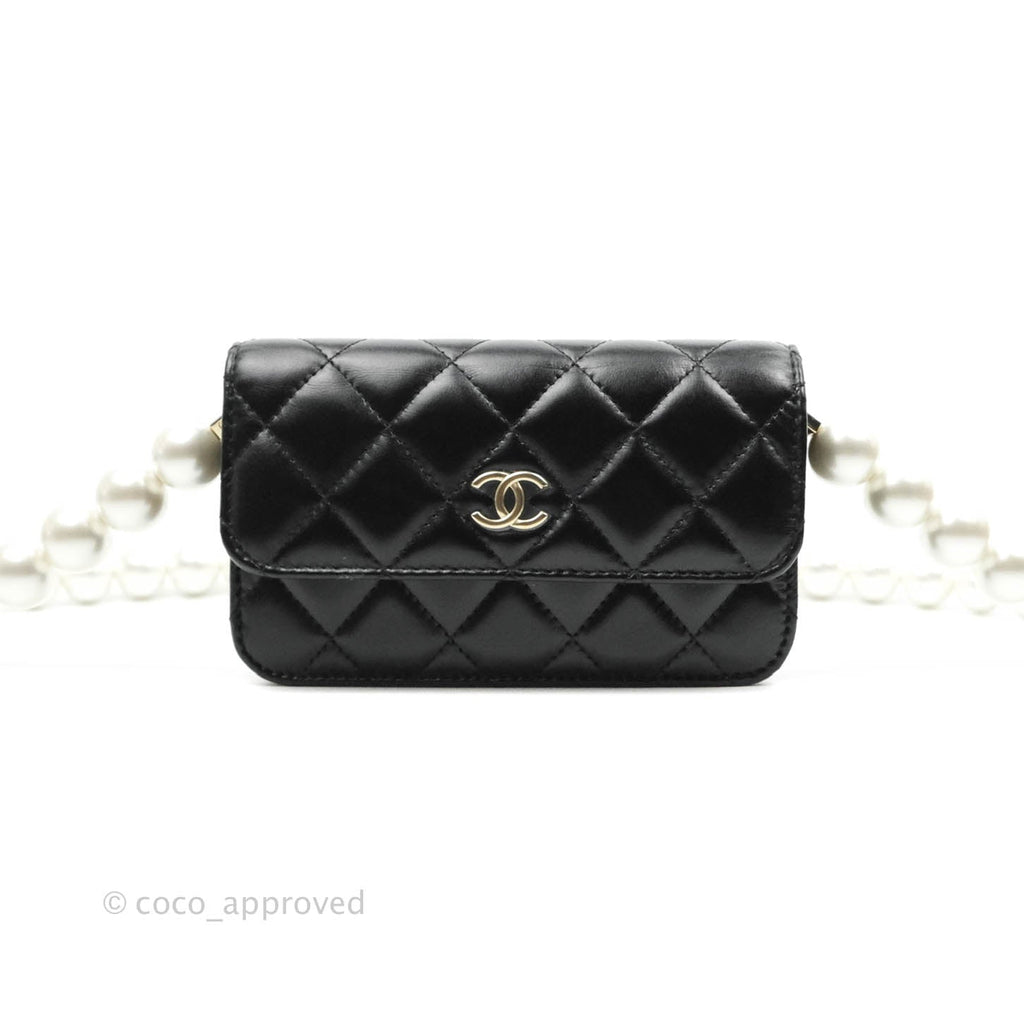 Chanel Imitation Pearls Clutch with Chain Black Shiny Calfskin Gold Hardware