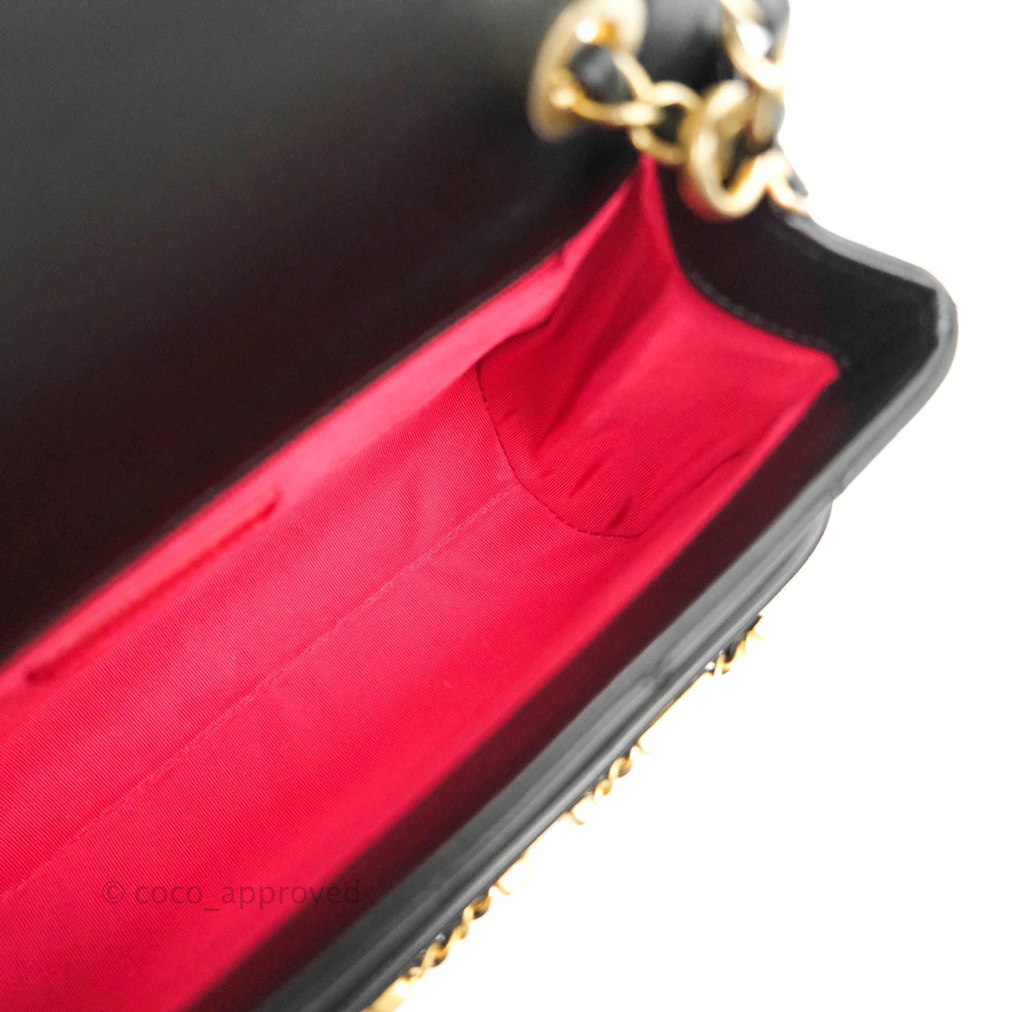 バッグ CHANEL Enchained Flap Bag Chanel Calfskin Quilted Enchained Black Flap Shoulder Bag