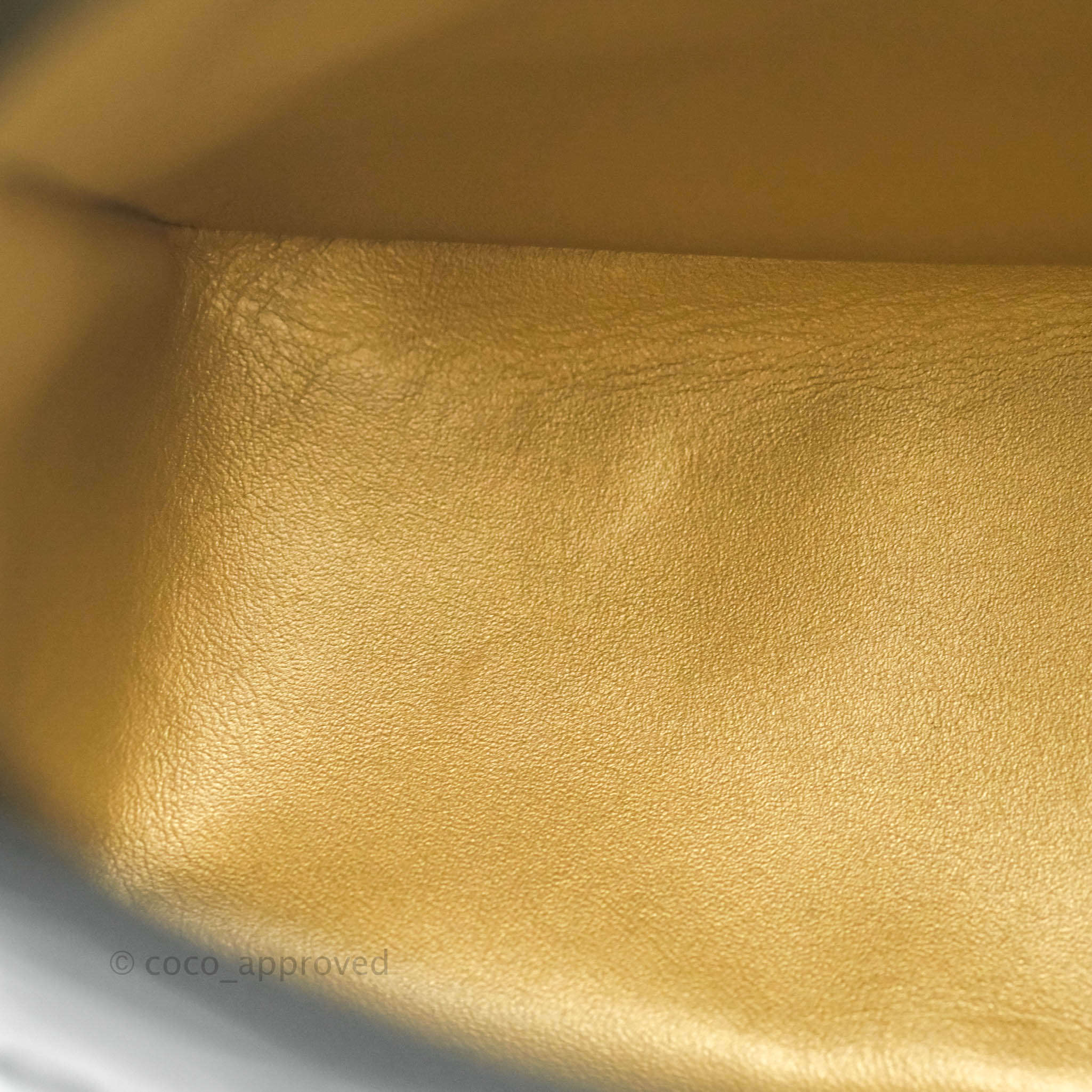 Chanel CC Hobo Bag Black Shiny Crumpled Calfskin Gold Hardware – Madison  Avenue Couture