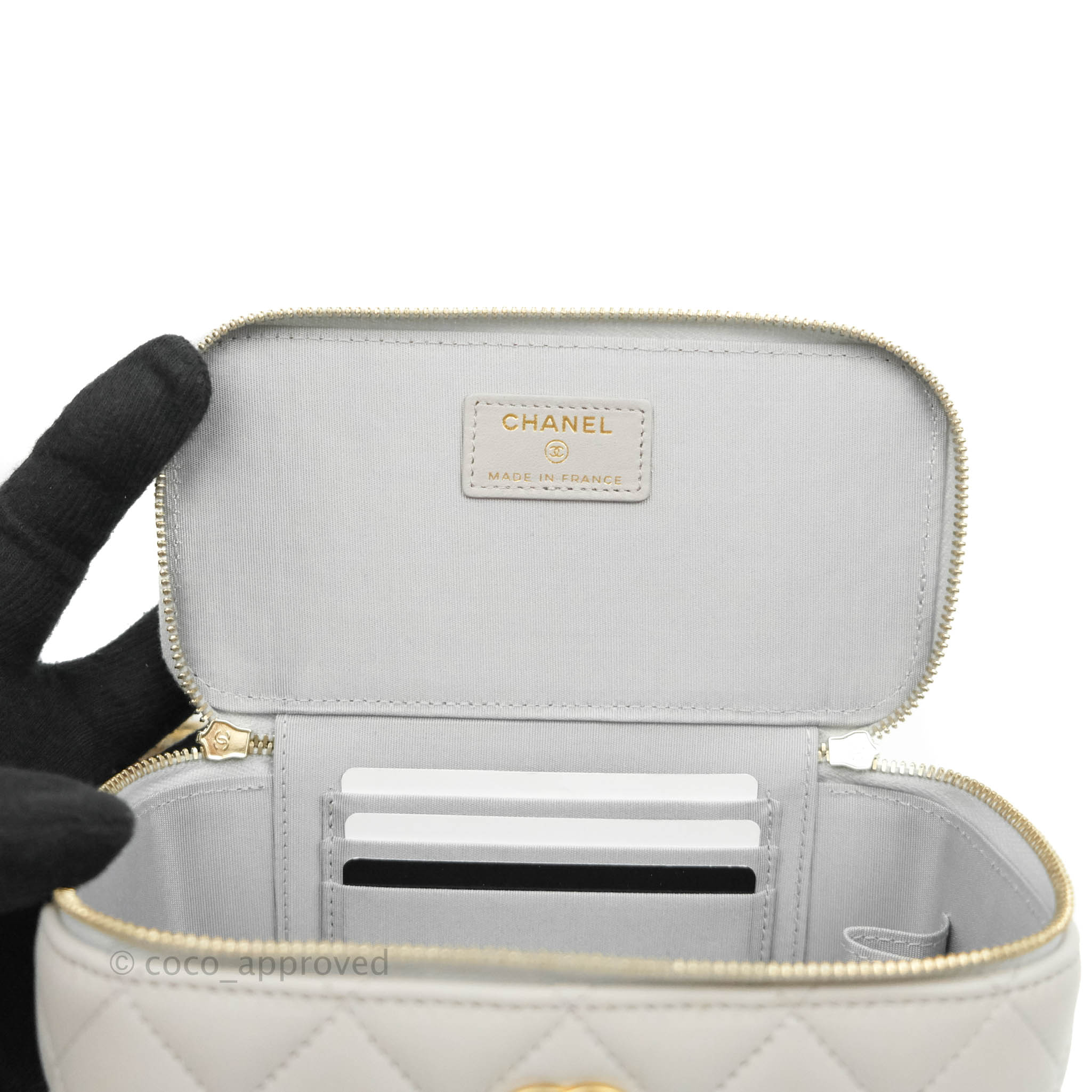 Chanel Mini Top Handle Vanity With Chain Black Lambskin Gold Hardware – Coco  Approved Studio