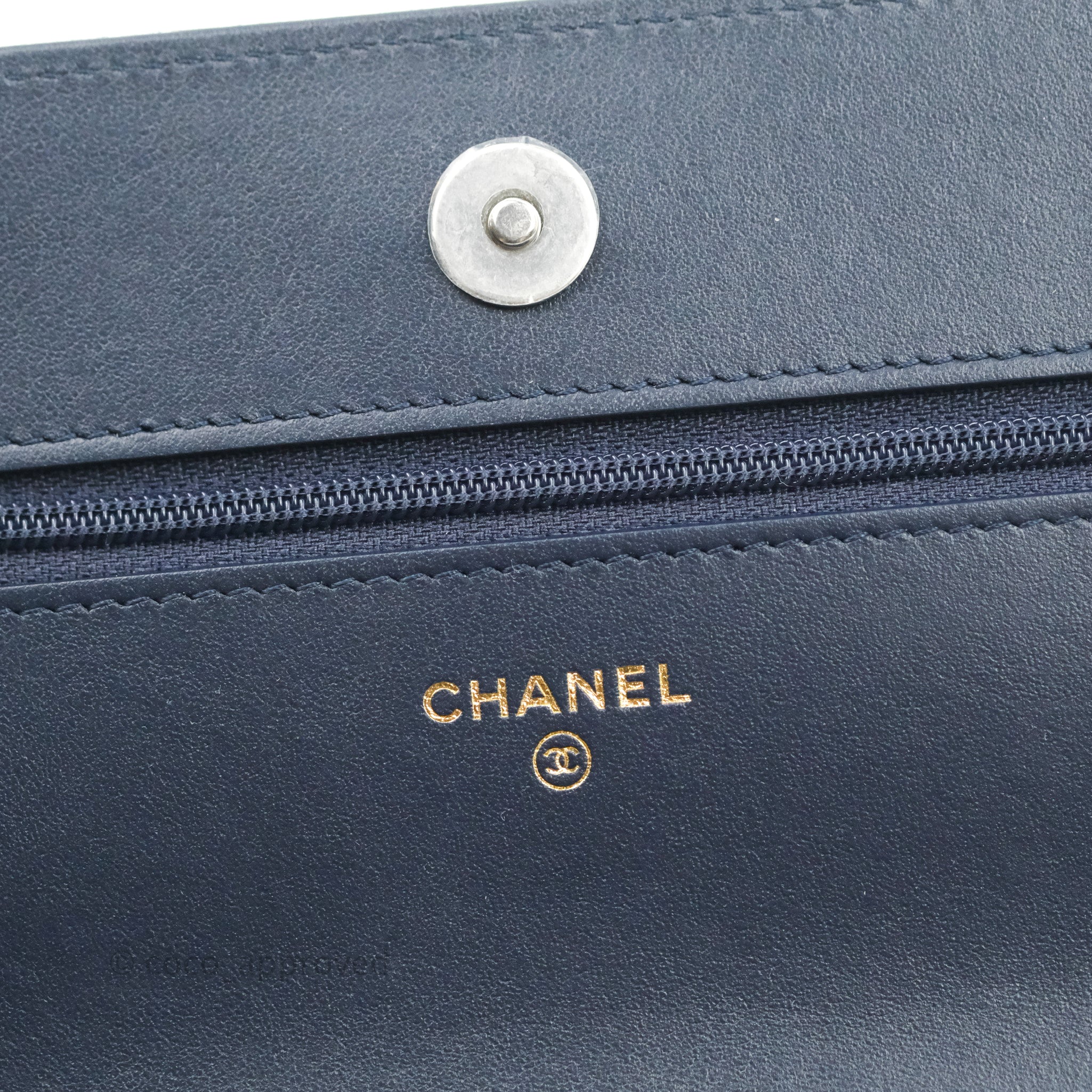 2022 LTD NWT CHANEL 19 Quilted Denim WOC Blue Wallet on Chain Flap