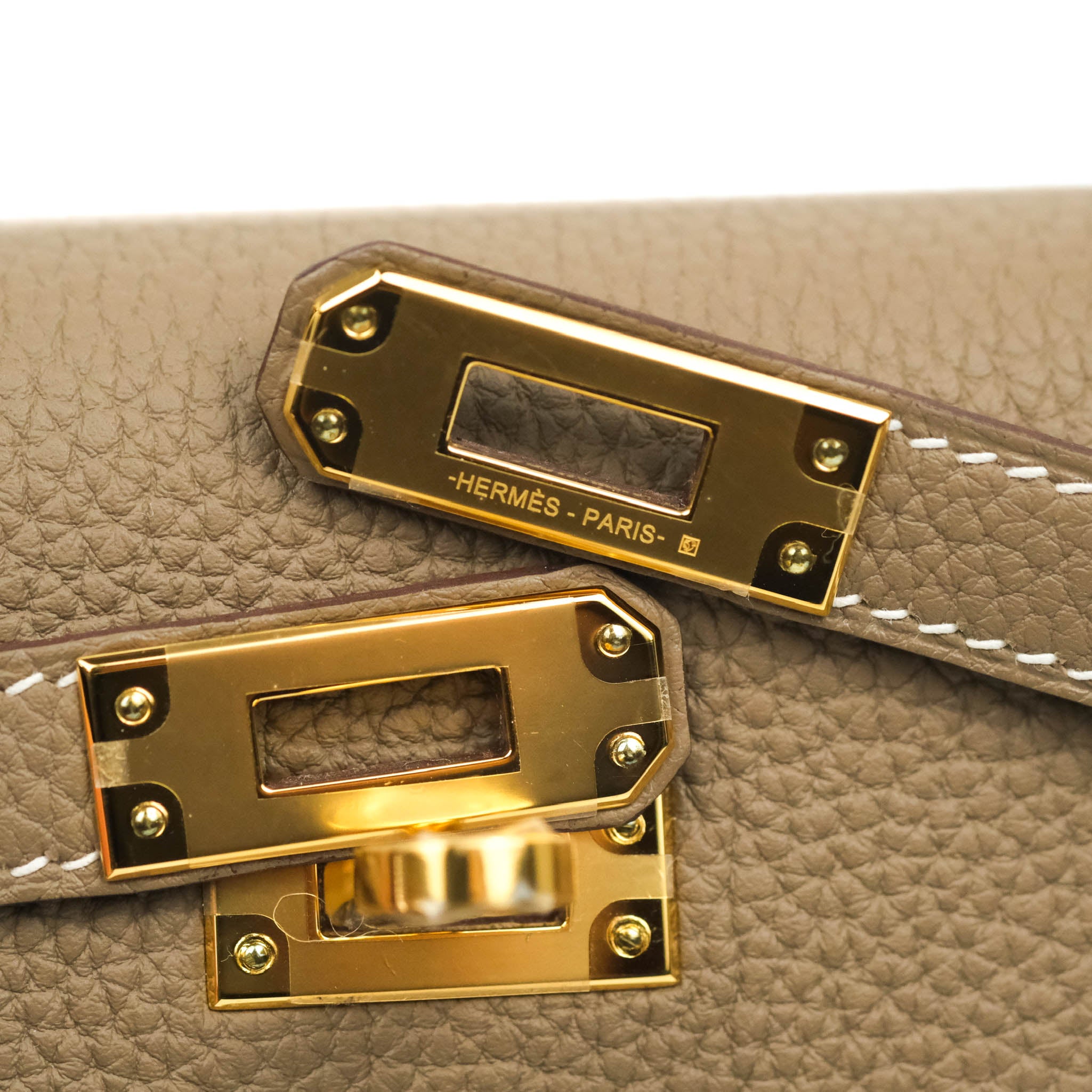 Hermès Kelly 25cm Retourne Veau Togo 1H Toffee Gold Hardware – SukiLux