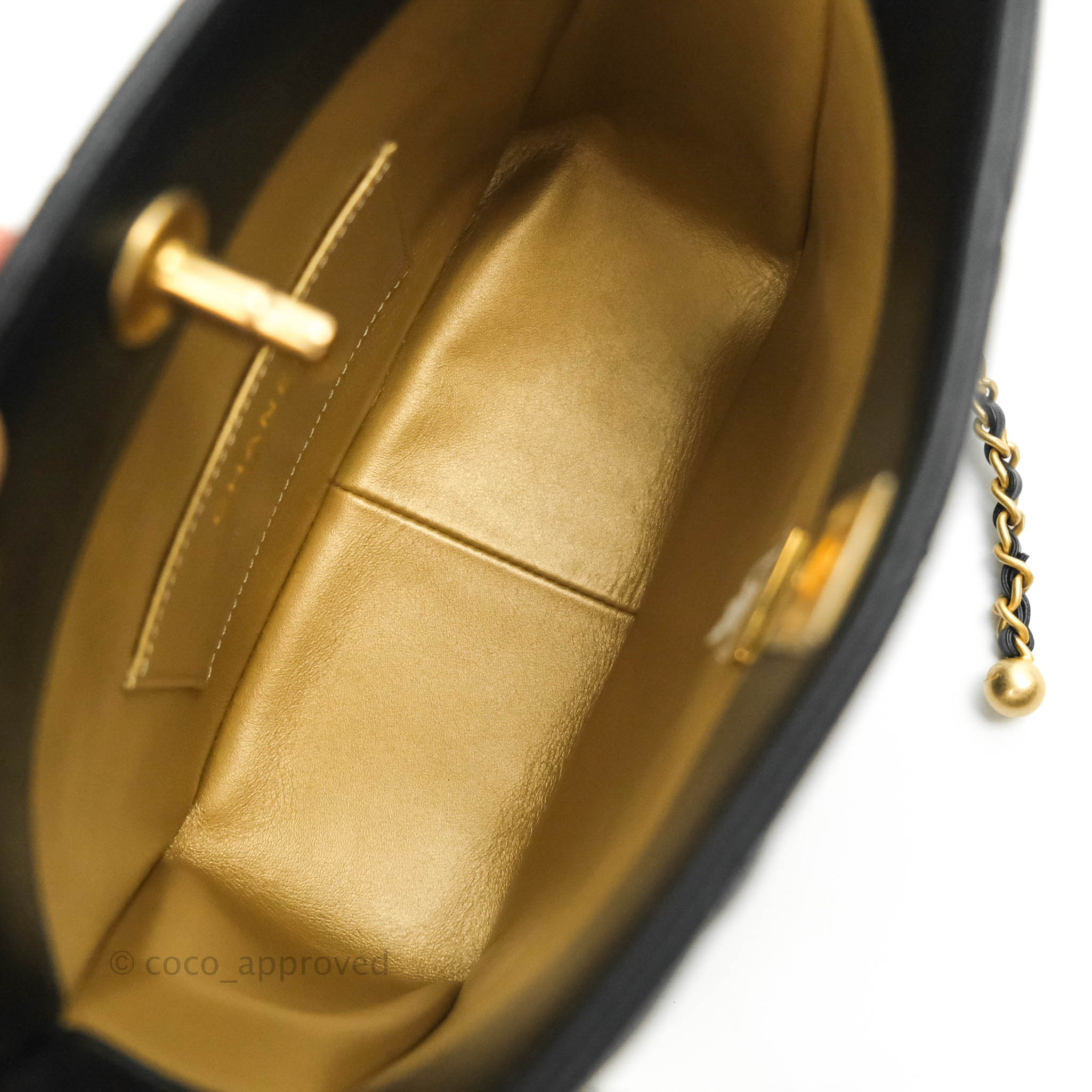 Chanel Black Pearl Bag – RCR Luxury Boutique