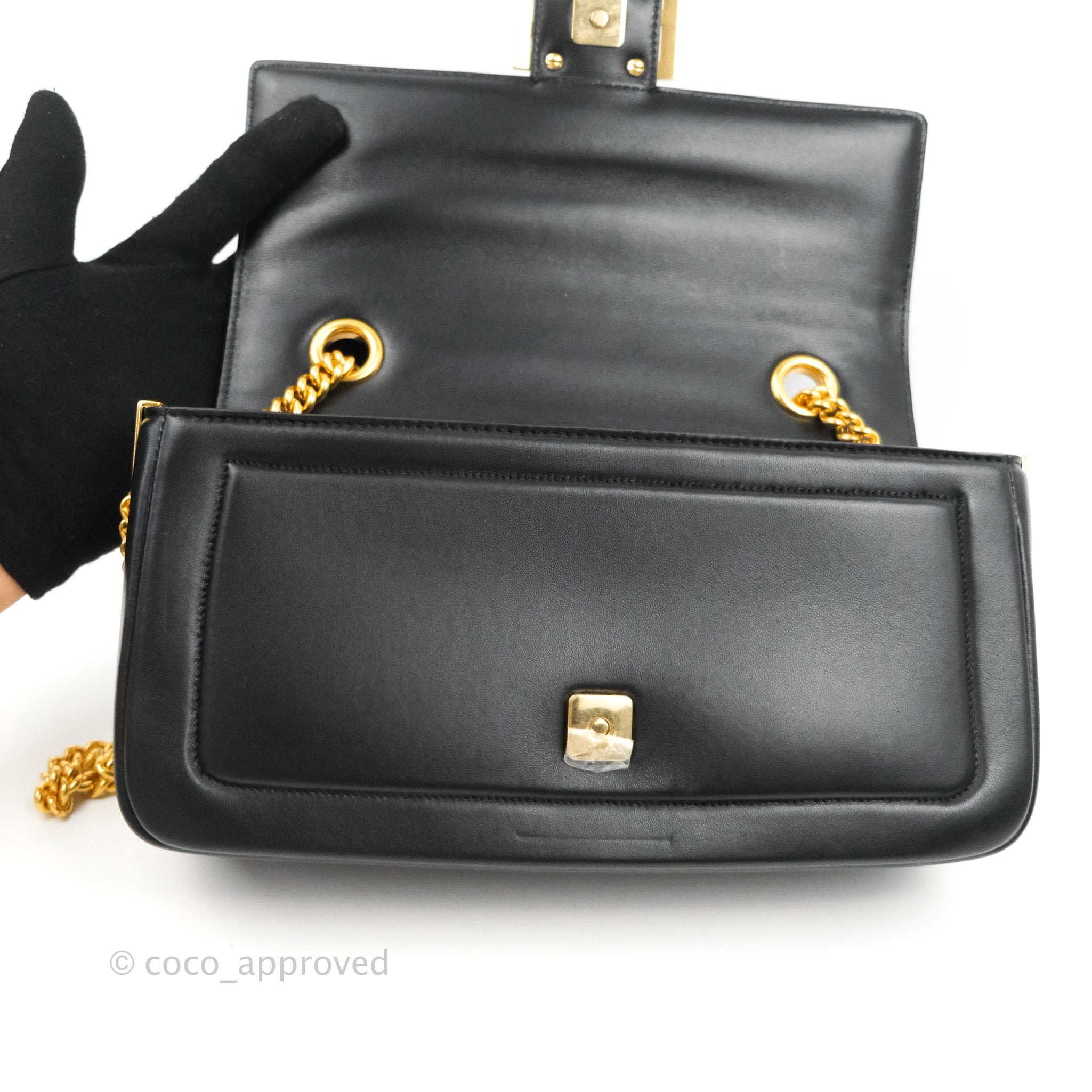 FENDI Baguette Chain Shoulder Bag Black Nappa Leather – COCOON