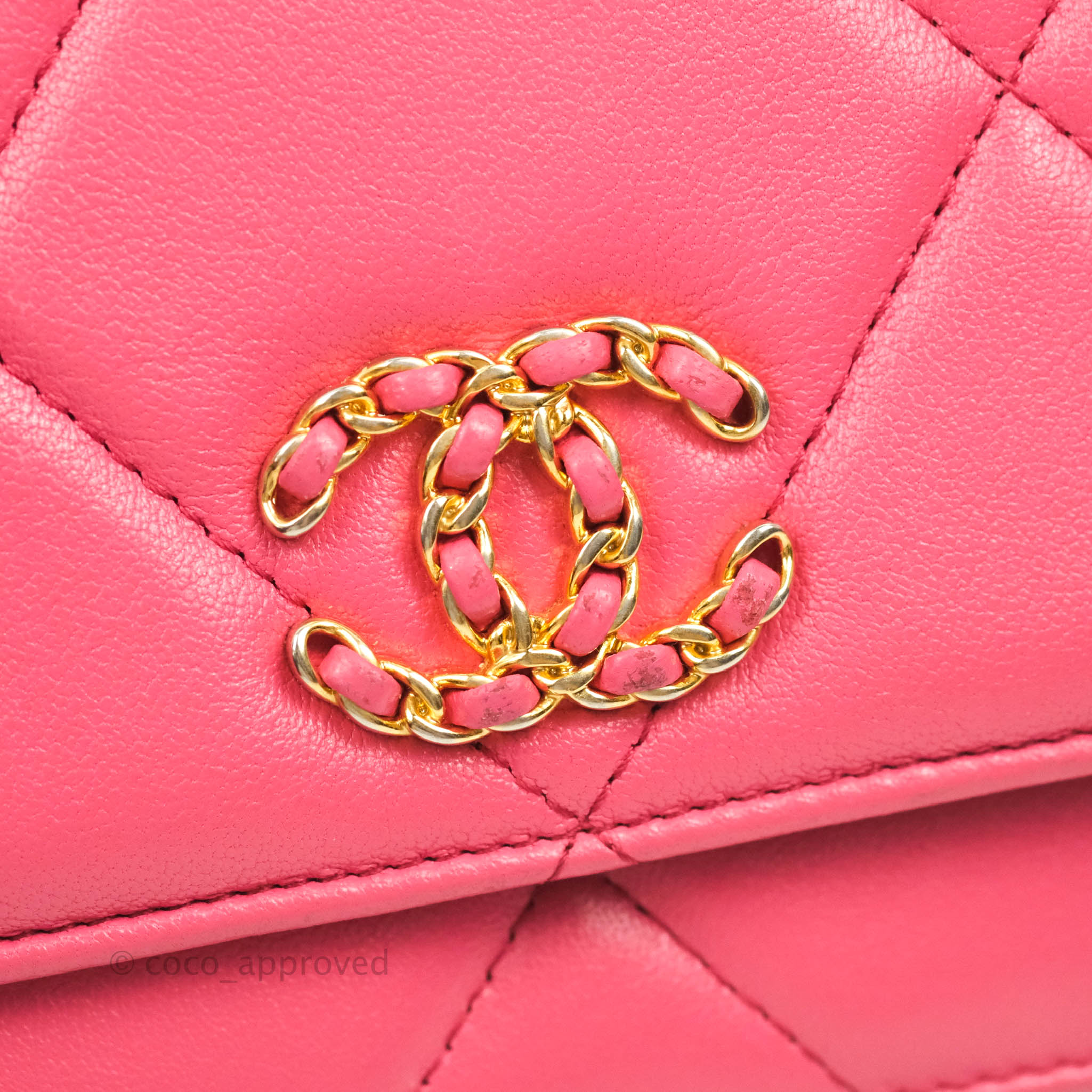 Chanel 19 Wallet on Chain WOC Pink Mixed Hardware – Coco Approved Studio