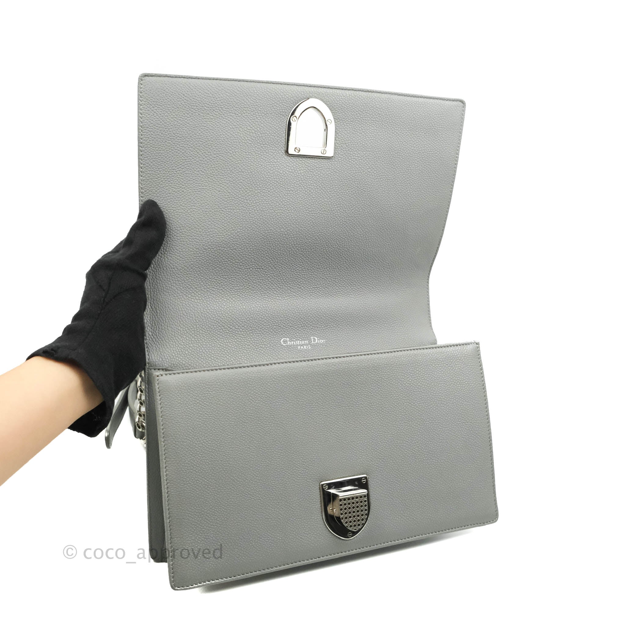 Christian Dior Medium Metallic Silver Diorama Flap Bag (LXZX