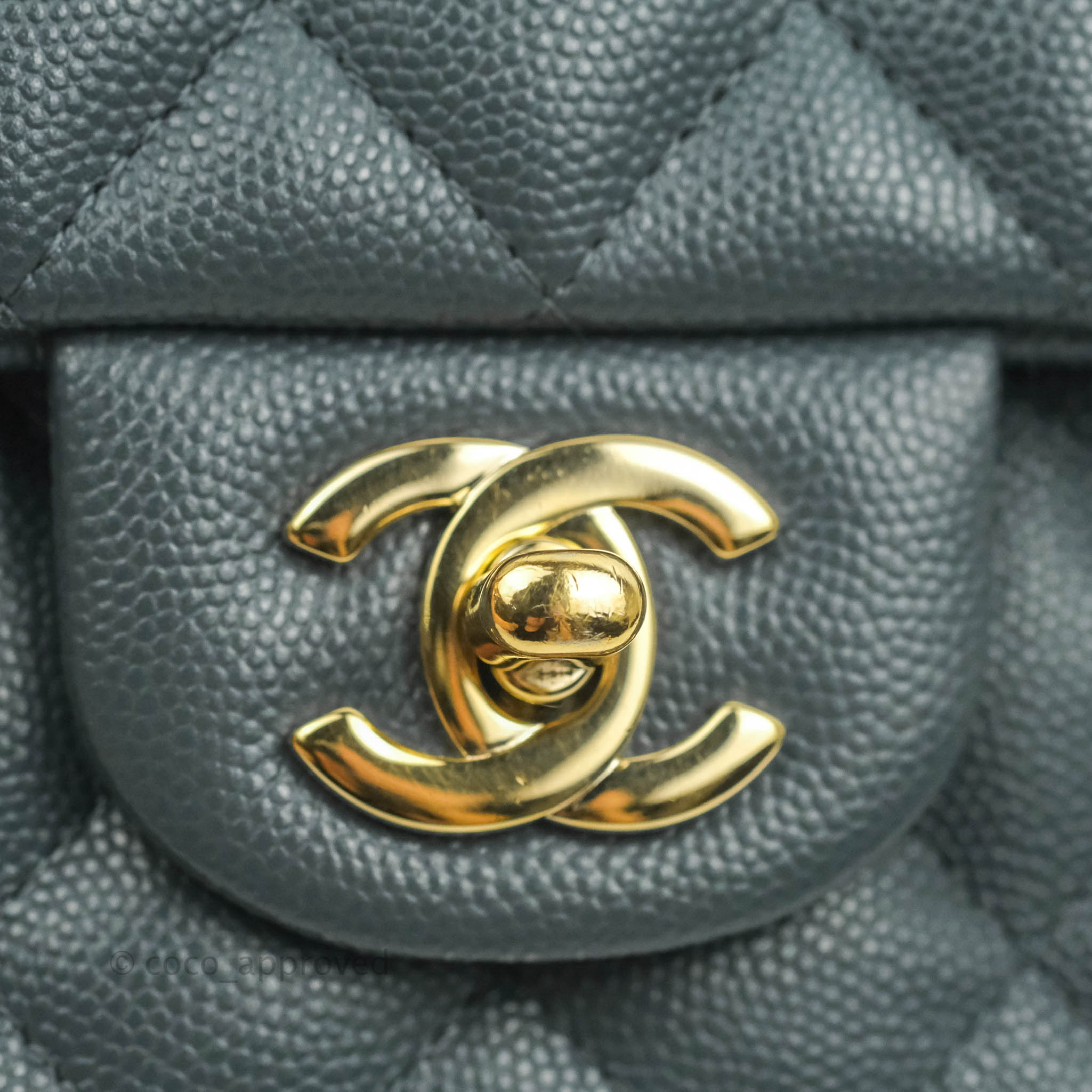 Chanel Iridescent Pink Quilted Lambskin Medium Classic Double Flap Silver  Hardware, 2021 Available For Immediate Sale At Sotheby's