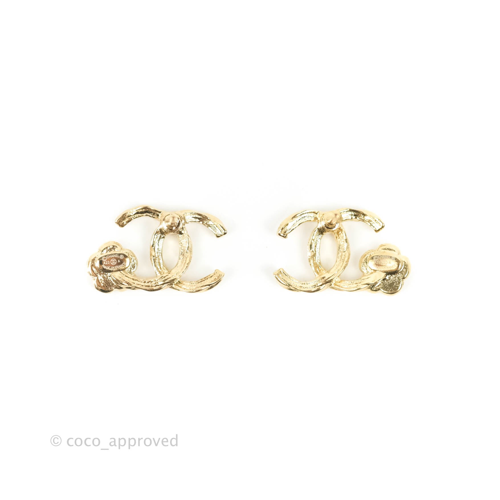 Chanel CC Camellia Earrings Gold Tone 22A – Coco Approved Studio