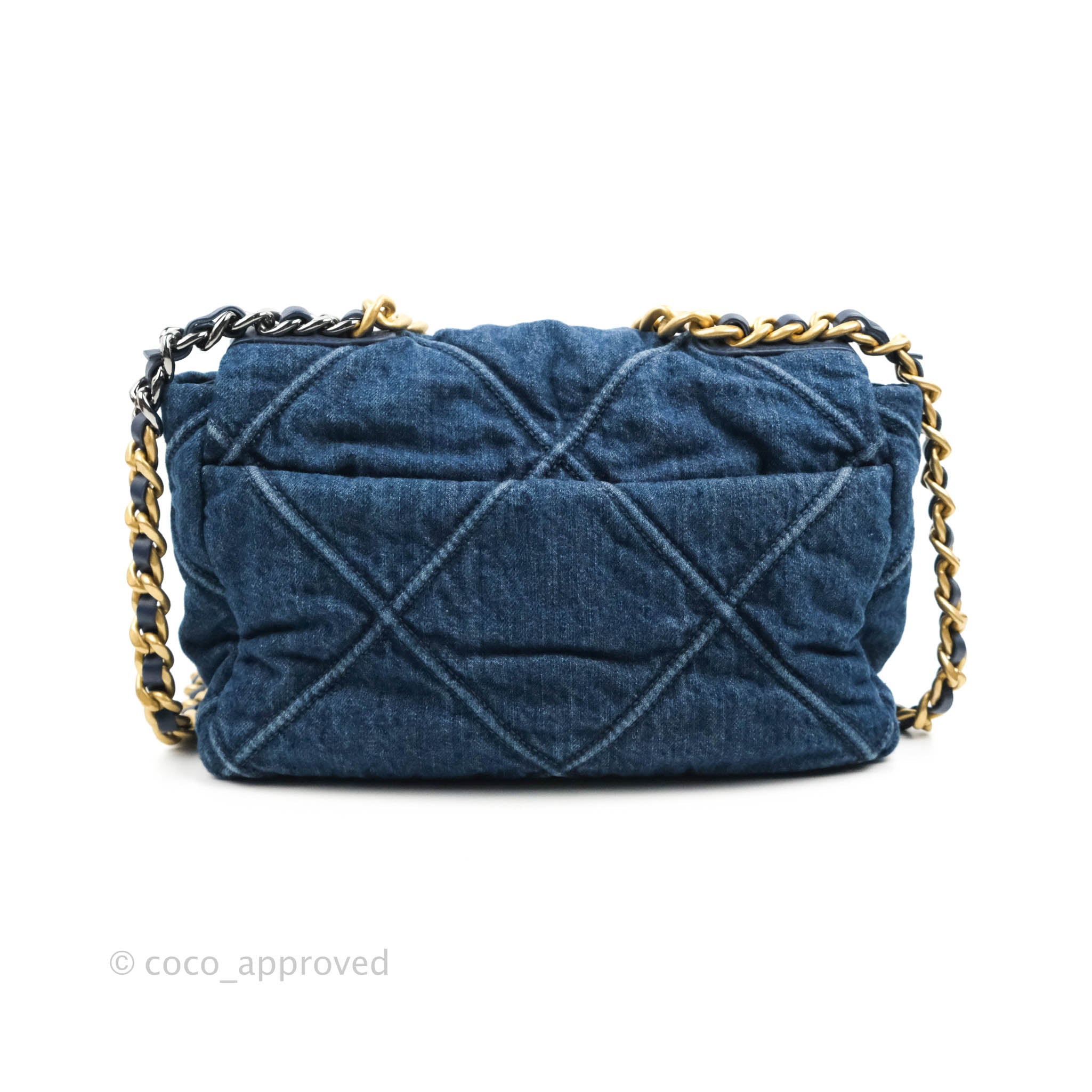 Chanel Rare Boy Medium Denim Bag Blue Leather ref.121538 - Joli Closet