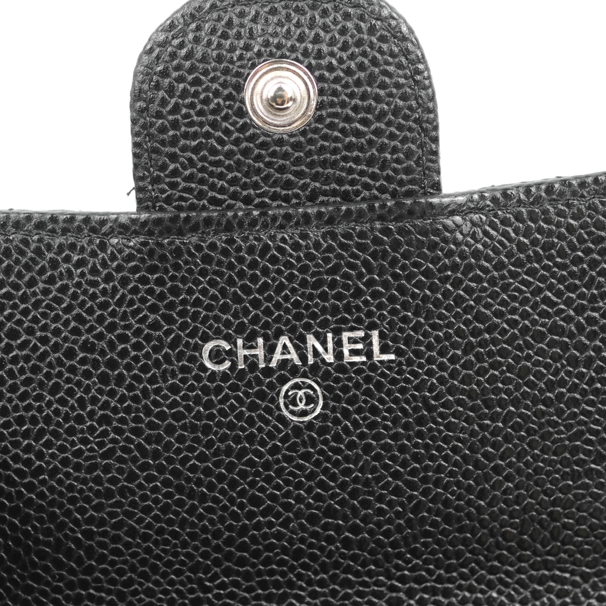 Classic Flap Medium Wallet Caviar 26M – Keeks Designer Handbags