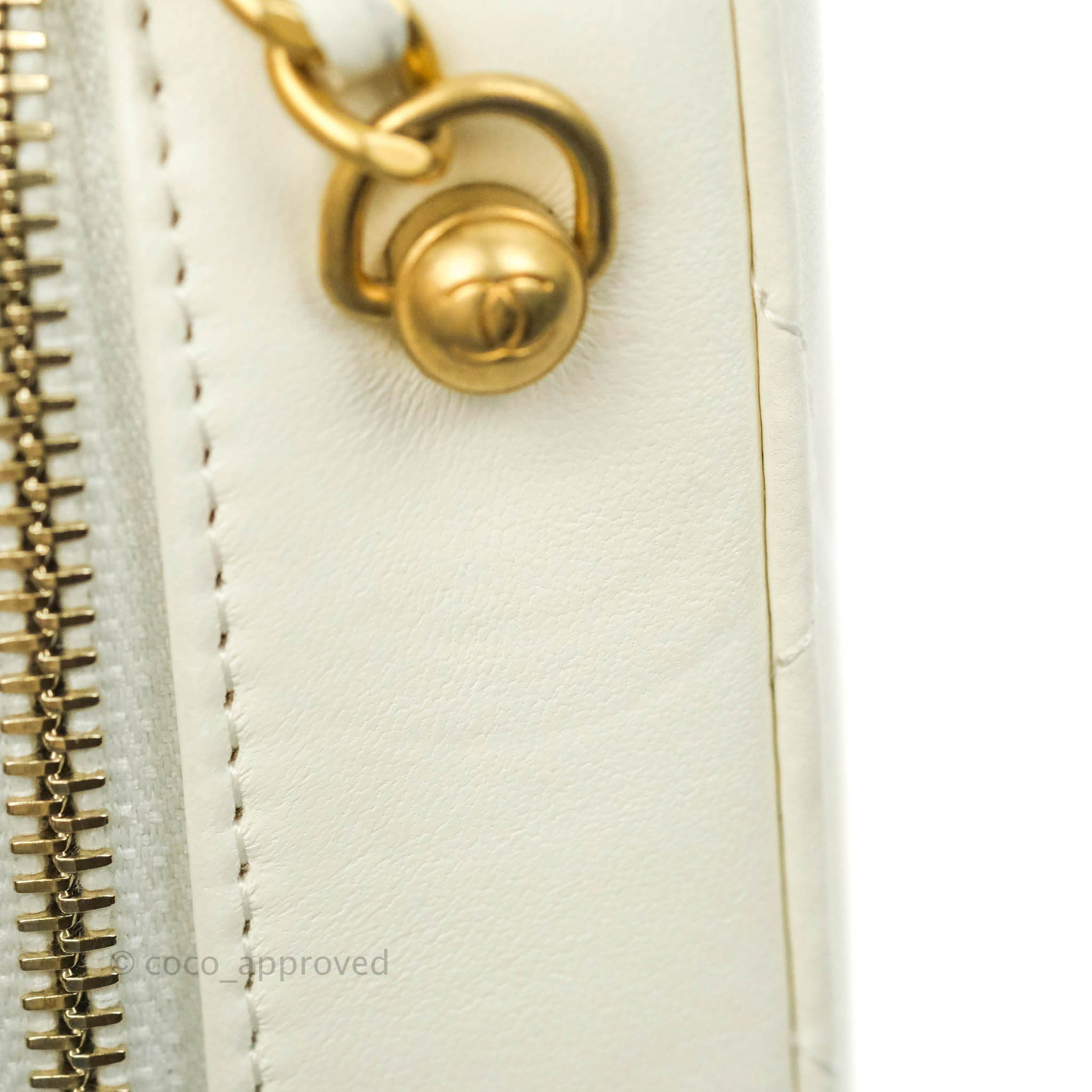 Chanel Mini Pearl Crush Quilted Camera Case White Lambskin Aged