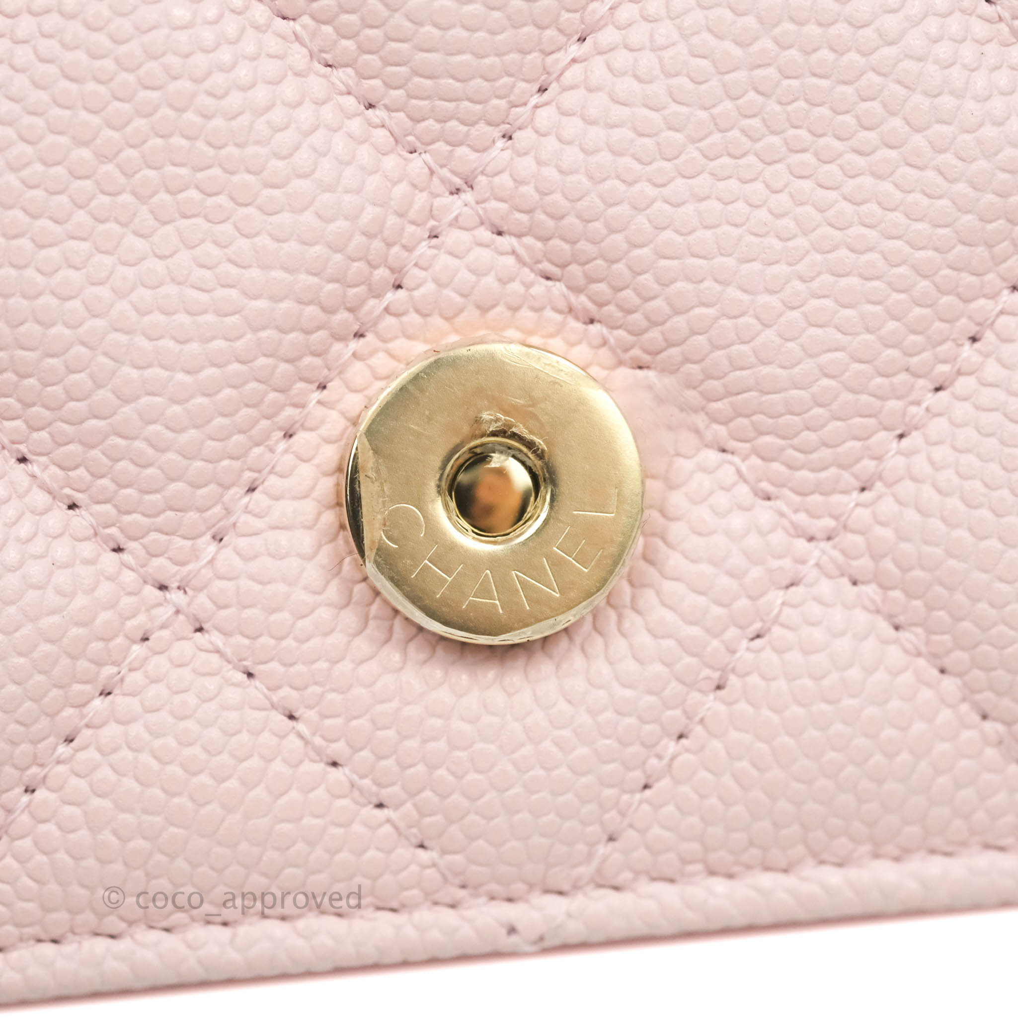 Chanel Small Classic Flap Wallet Sliver Hardware Caviar Light Pink -  NOBLEMARS