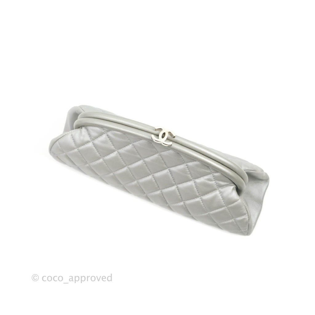 Chanel Quilted Timeless Kisslock Clutch Metallic Silver Lambskin Silver Hardware