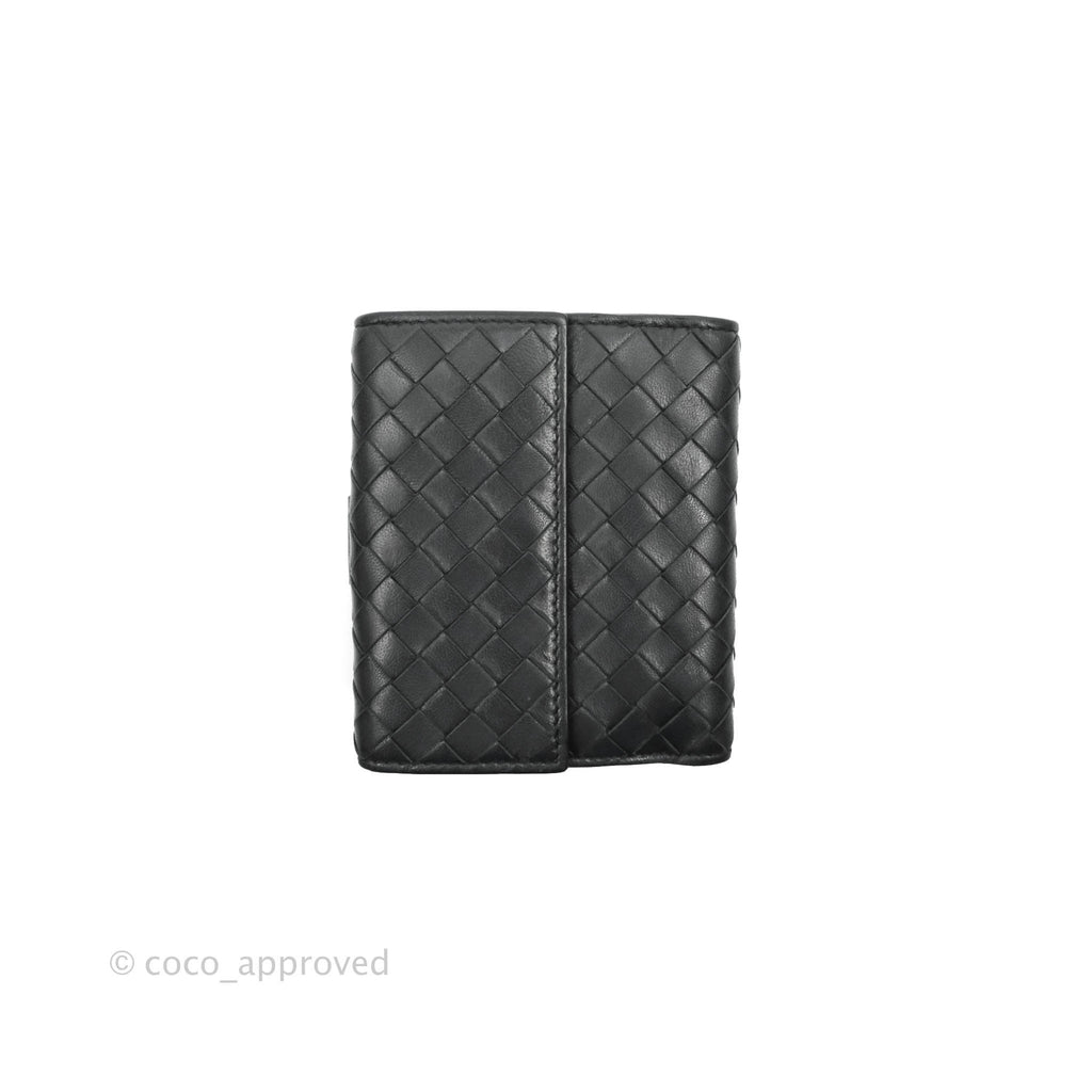 Bottega Veneta Bifold In Black Intrecciato Leather Wallet