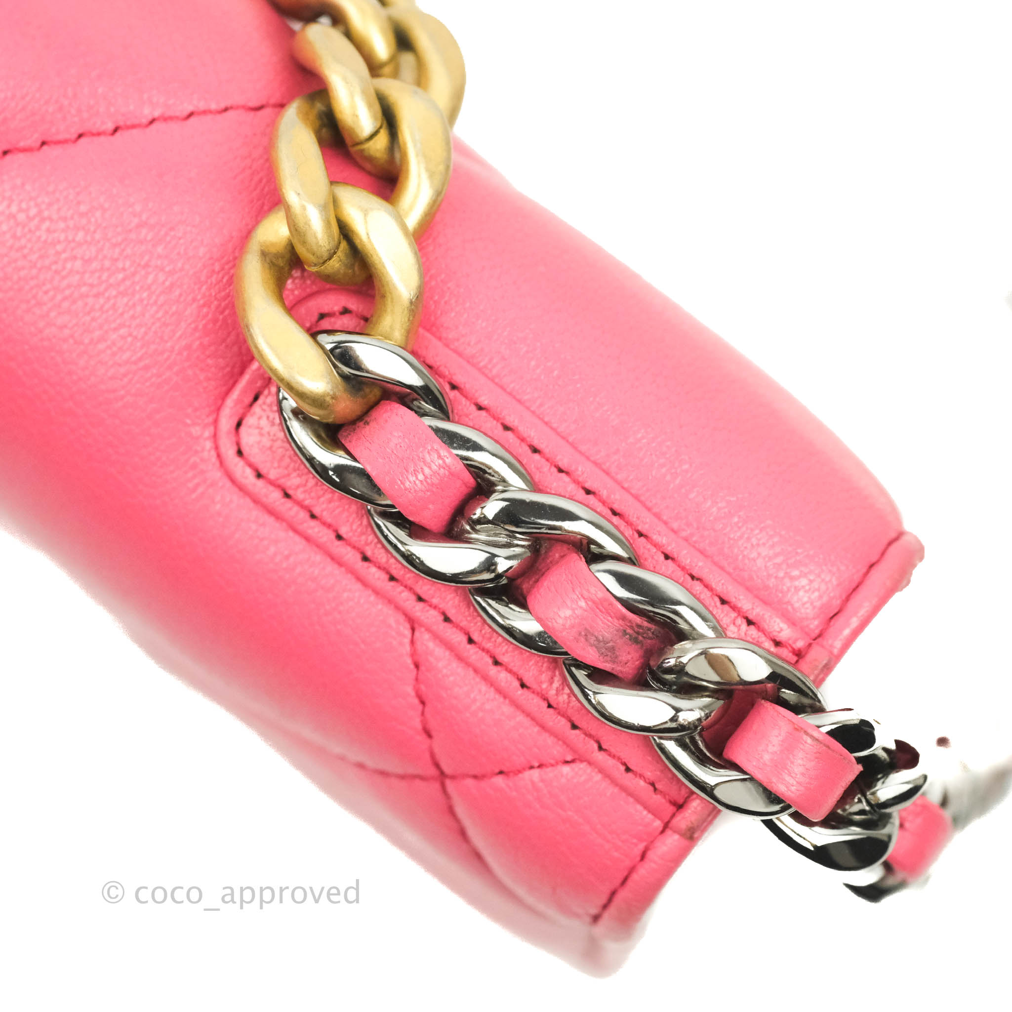 Chanel 19 Calfskin Wallet on Chain Iridescent Pink – DAC