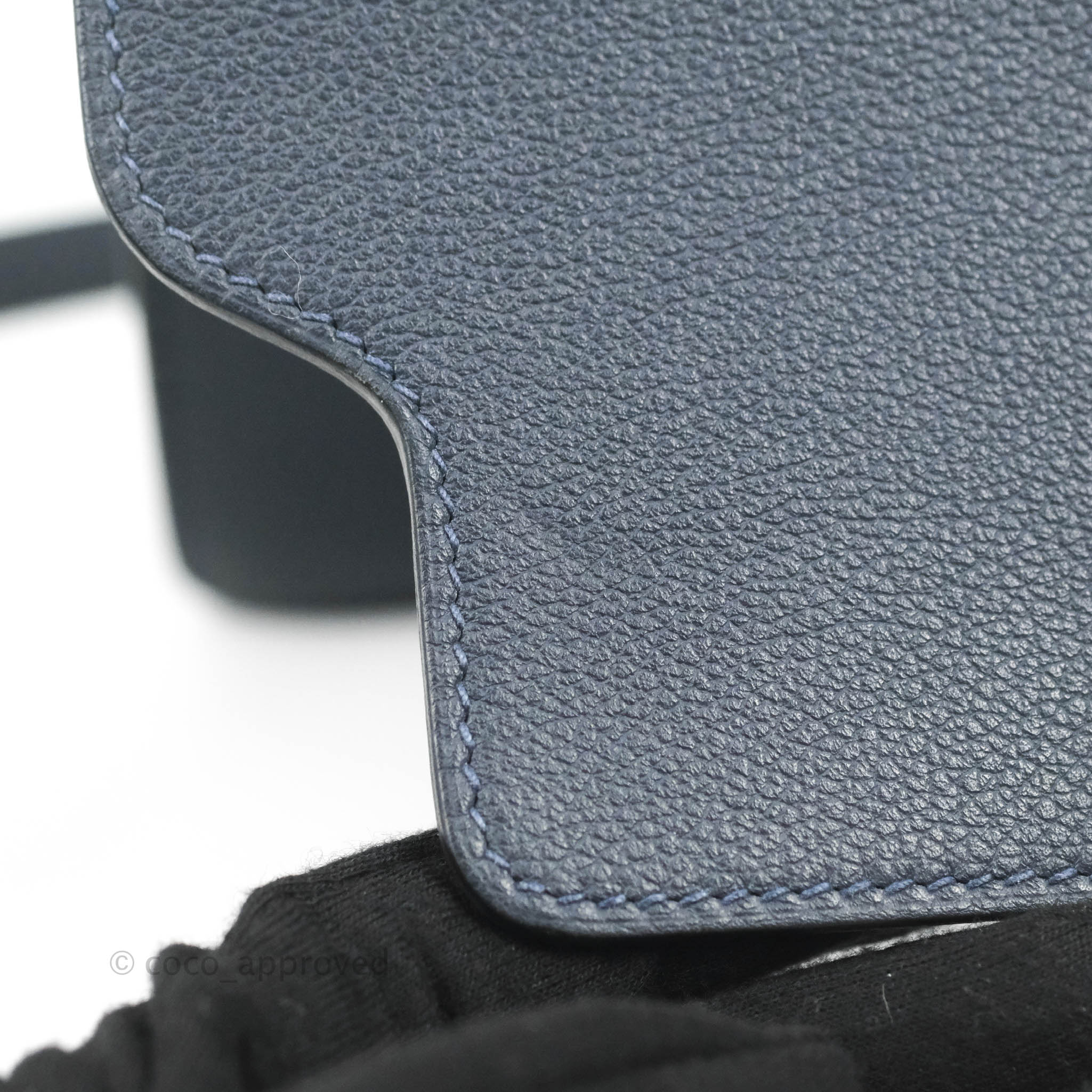 Hermès Mini Roulis 18 Touch Lizard Ombre Bleu Marine & Alligator with  Palladium Hardware - Bags - Kabinet Privé