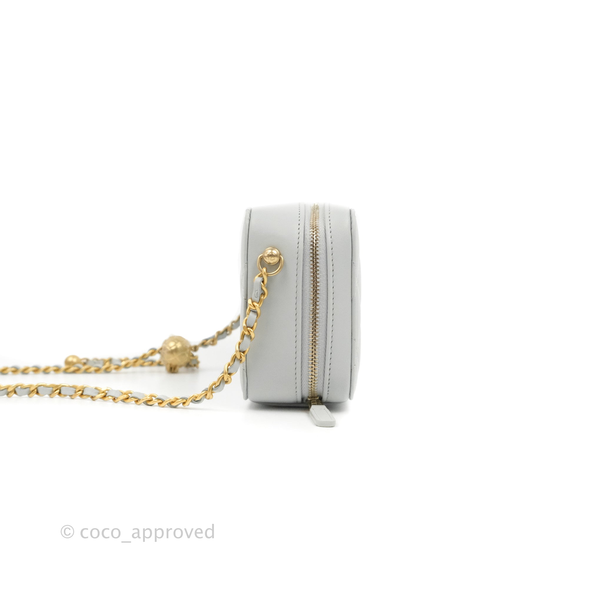 Chanel Pearl Crush Quilted Camera Bag Light Grey Lambskin Aged Gold Ha –  Coco Approved Studio