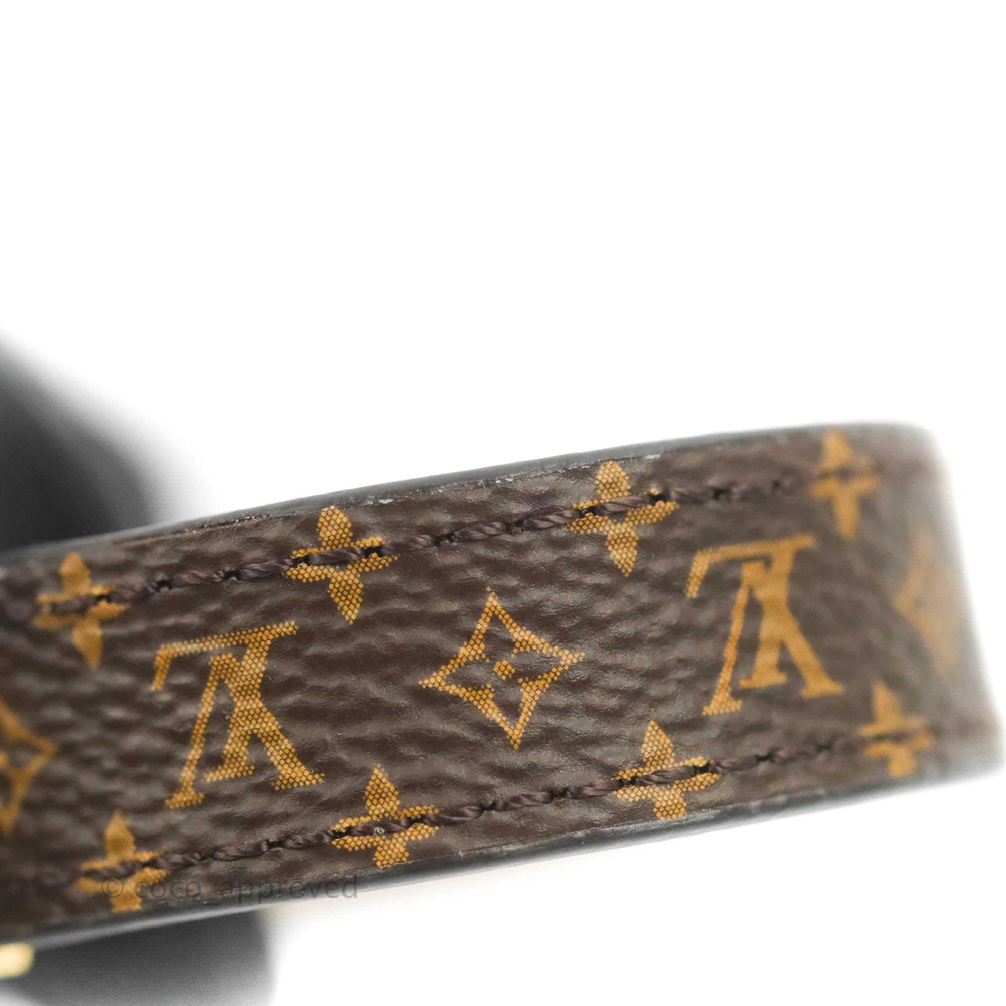 Louis Vuitton Twist Bracelet Black – Coco Approved Studio