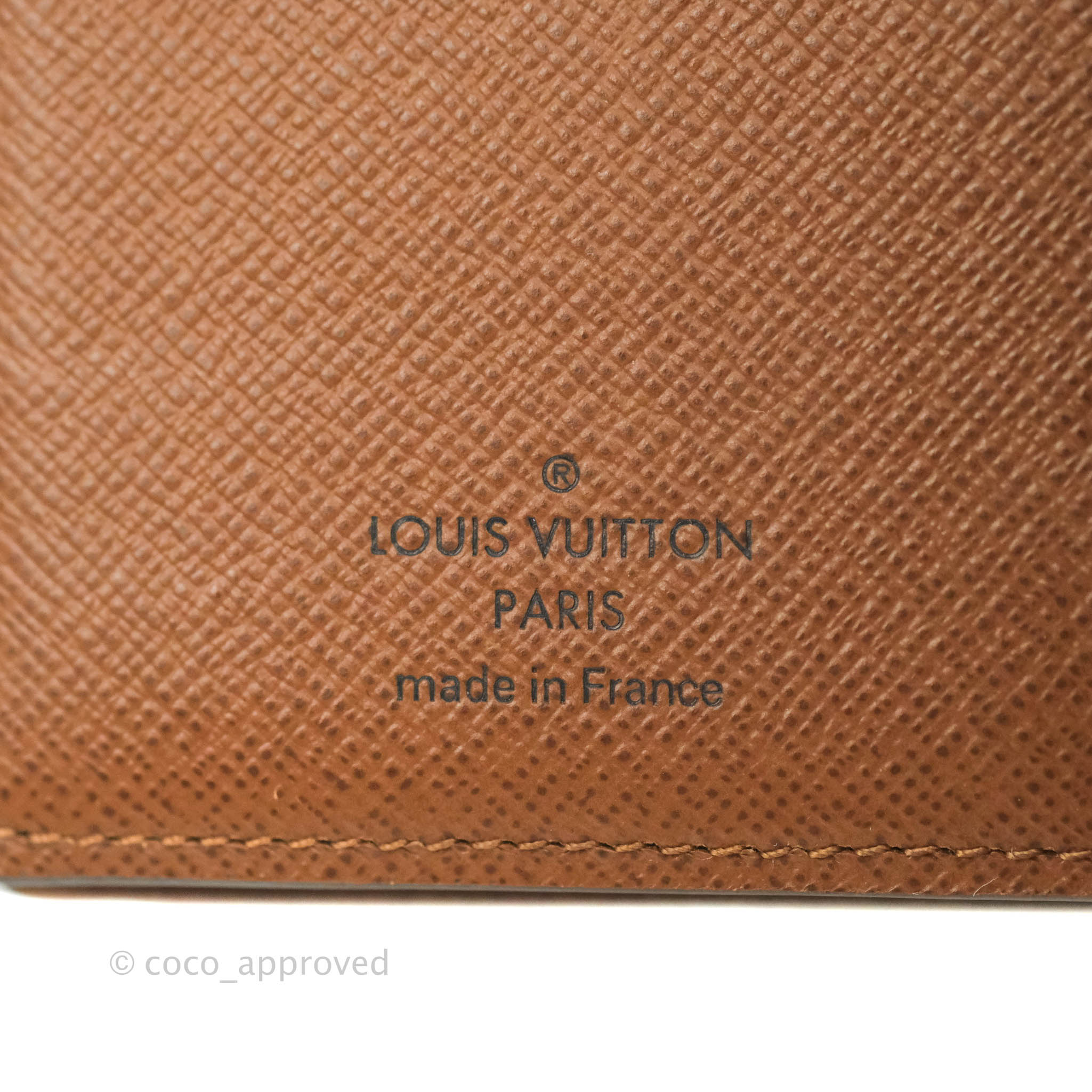 Louis Vuitton Wallets Small accessories Light green Turquoise Leather  ref.124570 - Joli Closet