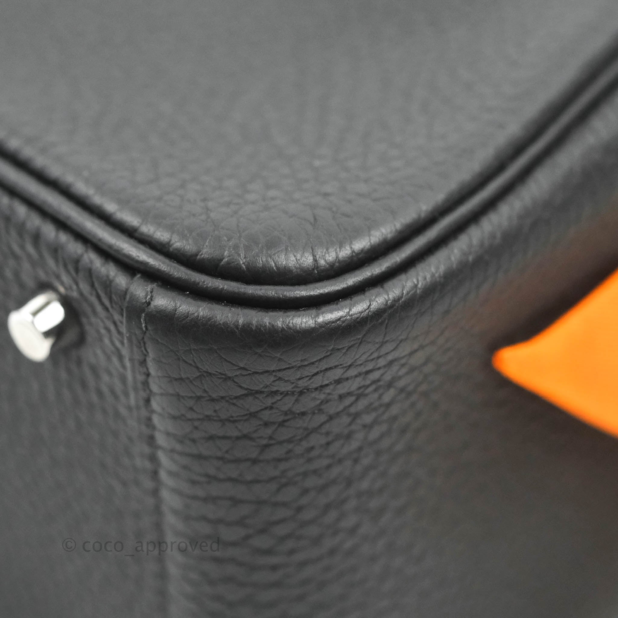 HERMES NEW Mini Lindy 20 Craie Gray Leather Palladium Top Handle Shoulder  Bag For Sale at 1stDibs