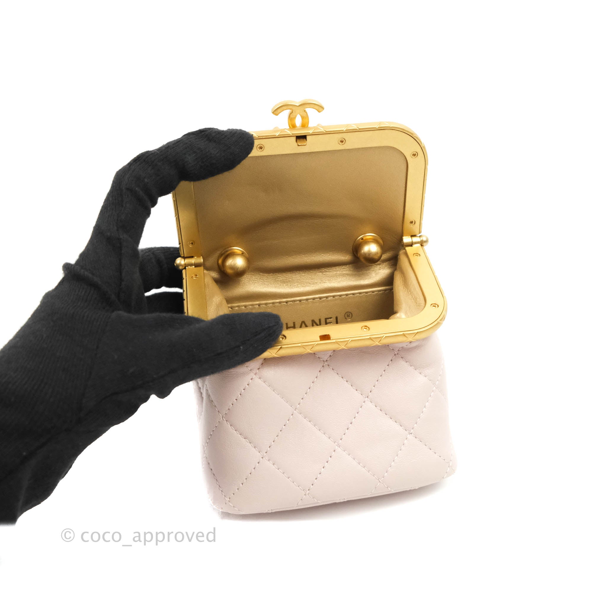 Chanel Black Small Kiss-Lock Lambskin Bag Gold-Tone Metal Leather